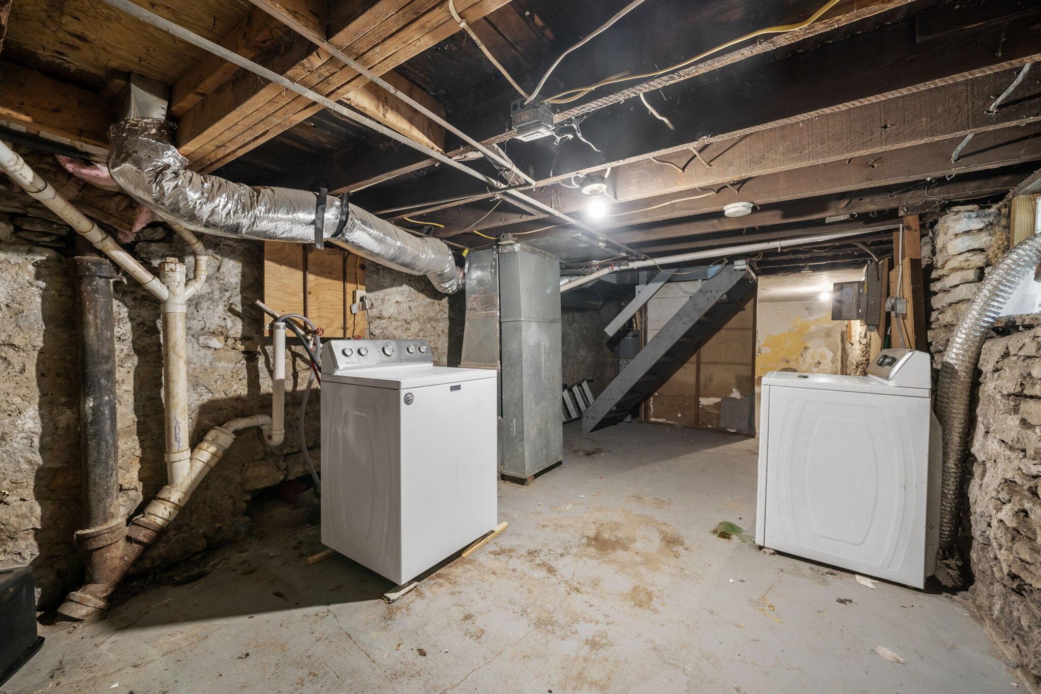 212 S Yale Avenue Property Photo 25
