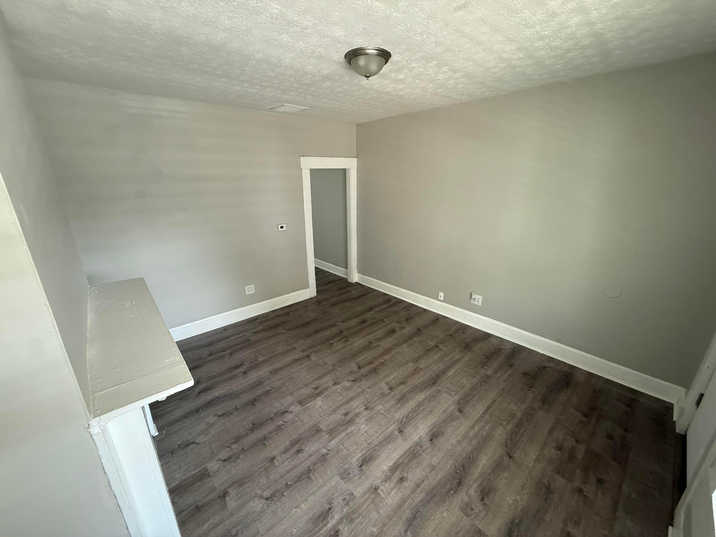212 S Yale Avenue Property Photo 35