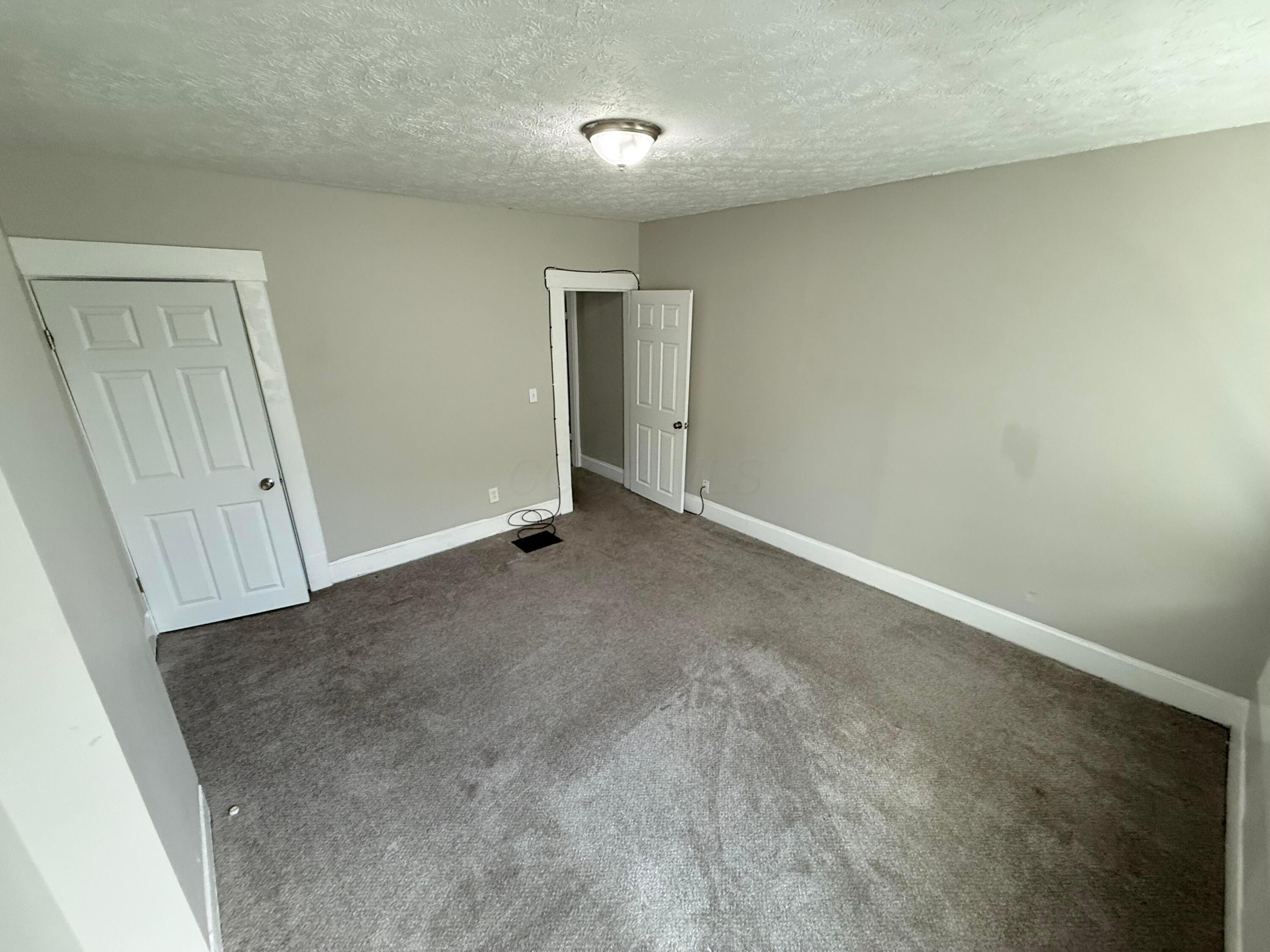 212 S Yale Avenue Property Photo 47