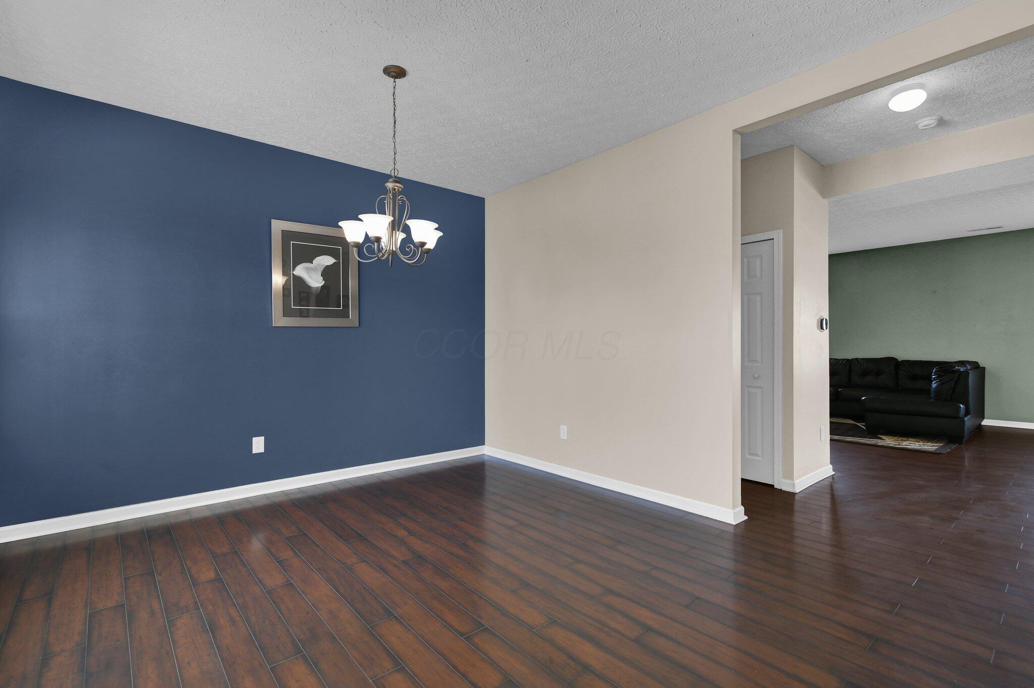 1208 Parsons Court Property Photo 3