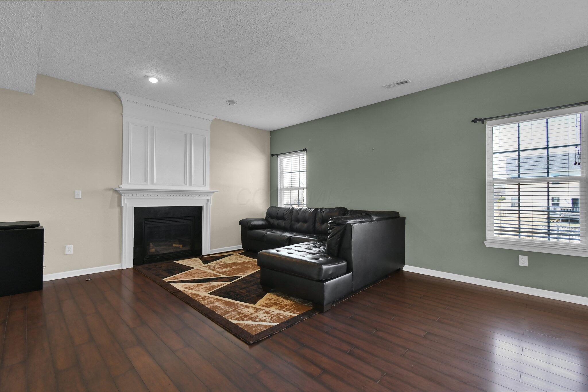 1208 Parsons Court Property Photo 7