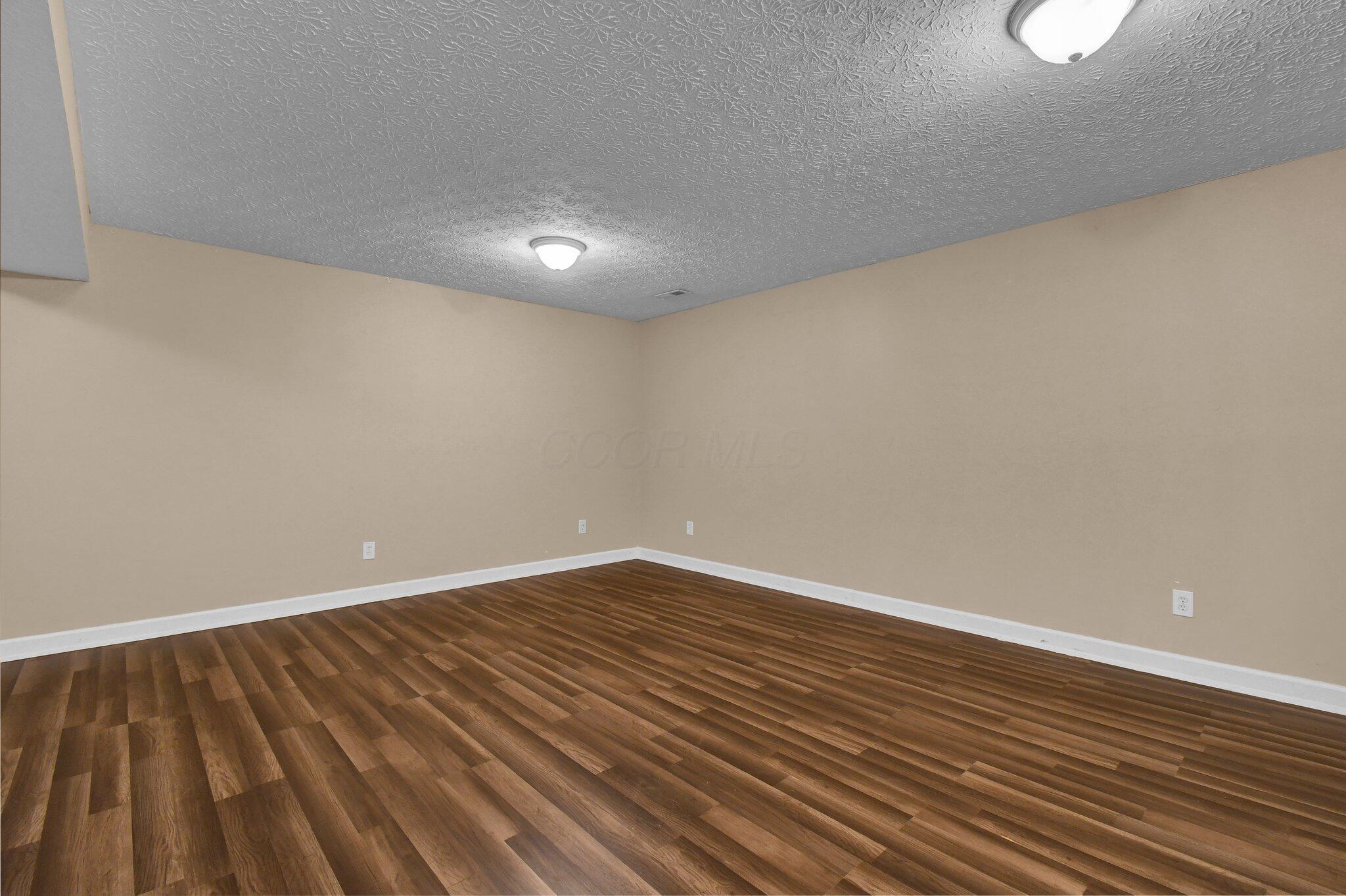 1208 Parsons Court Property Photo 34