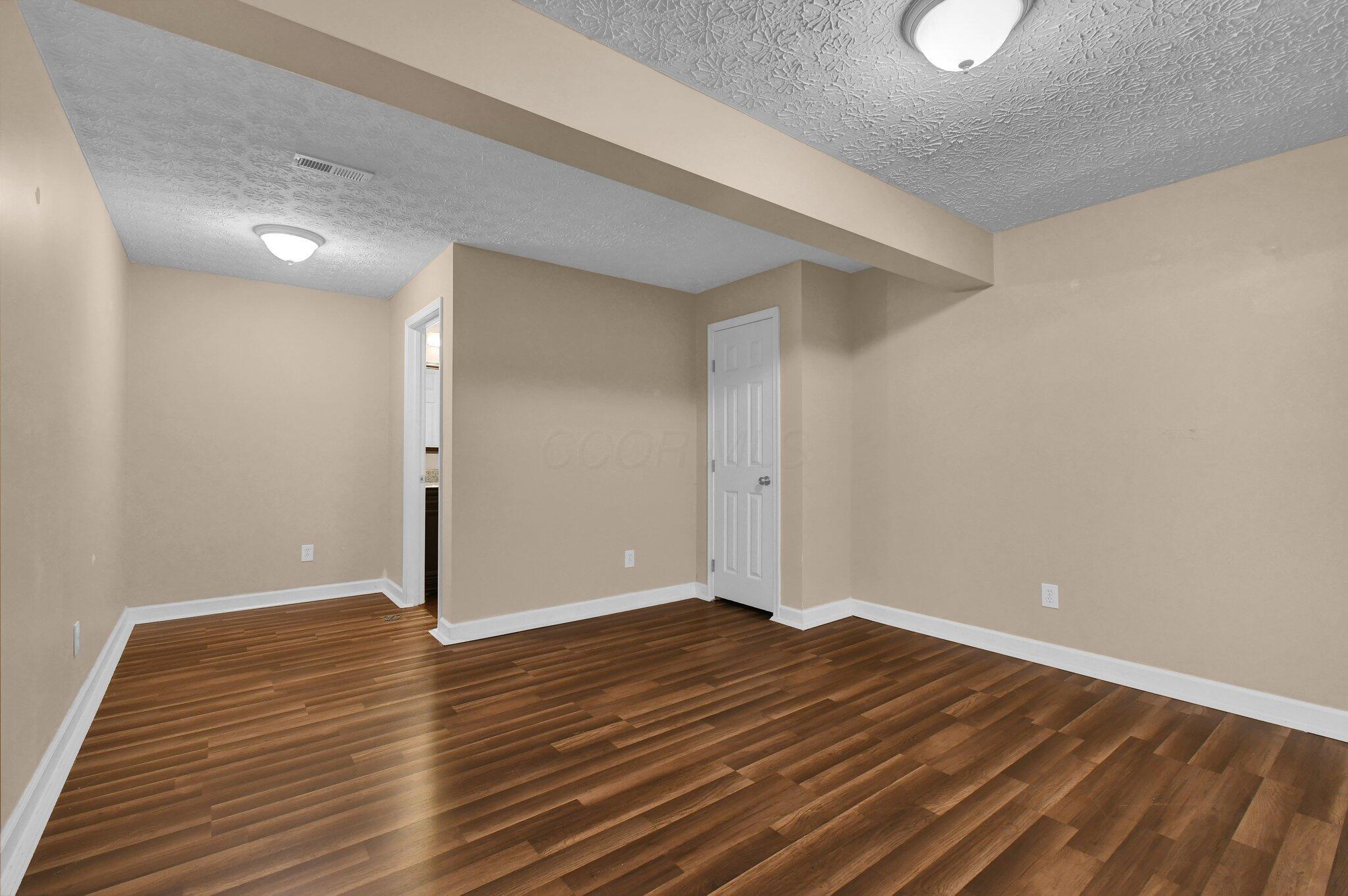 1208 Parsons Court Property Photo 38