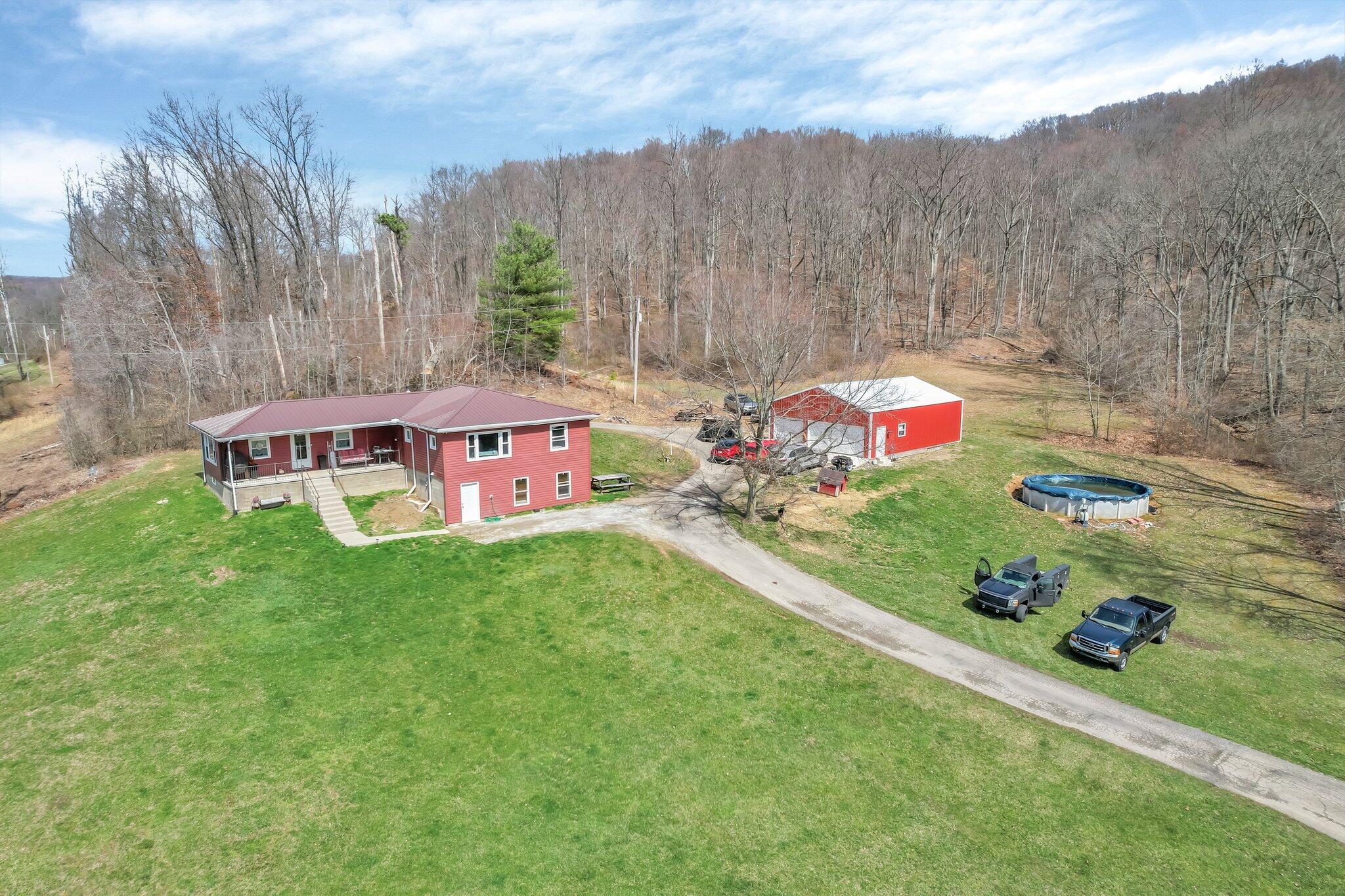 15586 Stump Run Road Property Photo 1