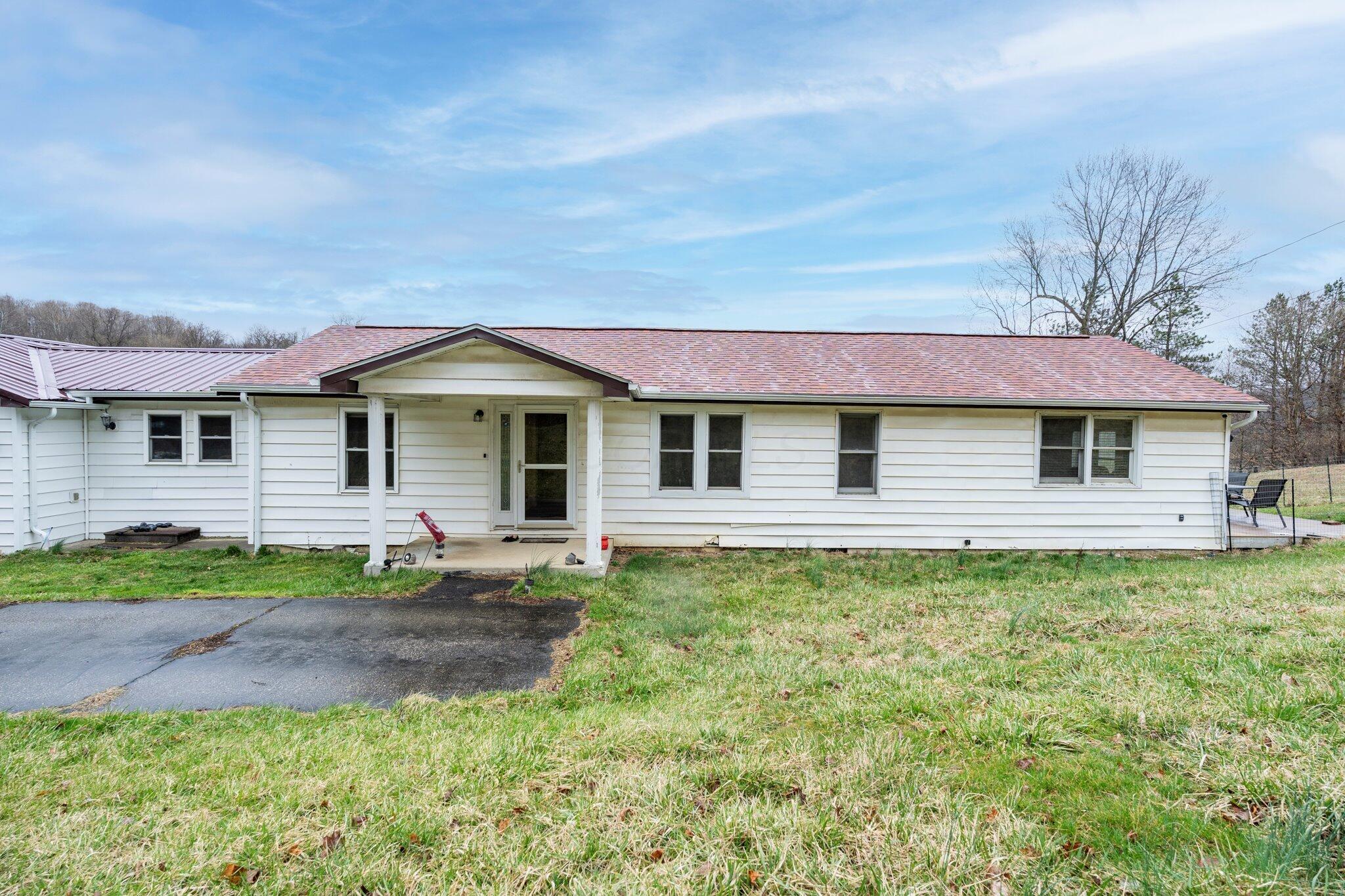 3661 Lick Run Road Property Photo 1