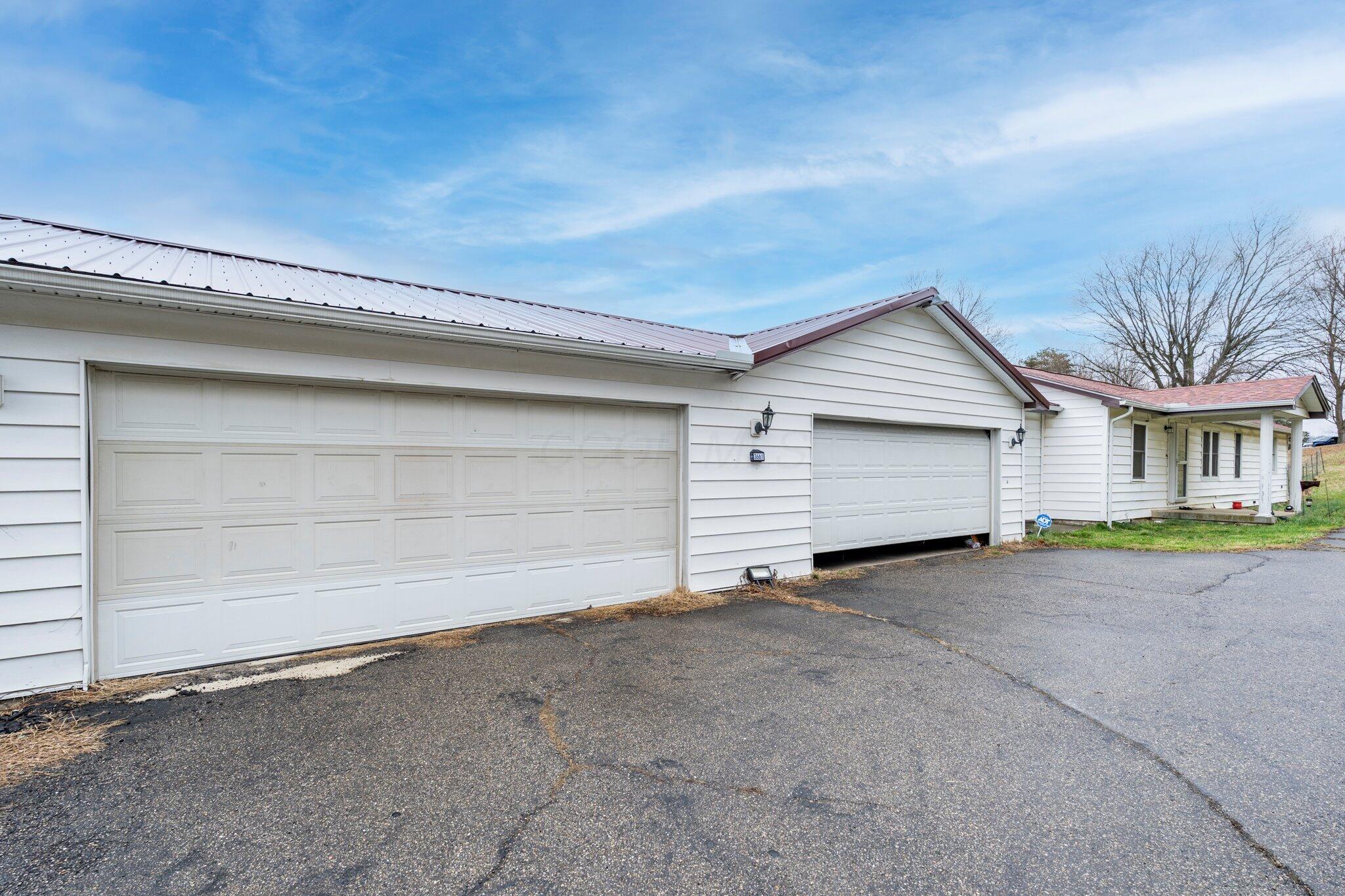 3661 Lick Run Road Property Photo 2