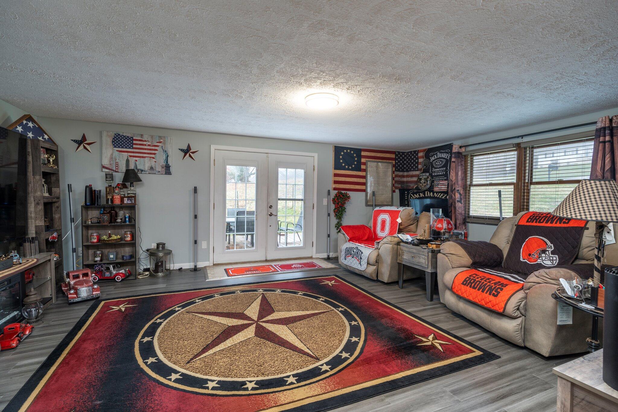 3661 Lick Run Road Property Photo 15