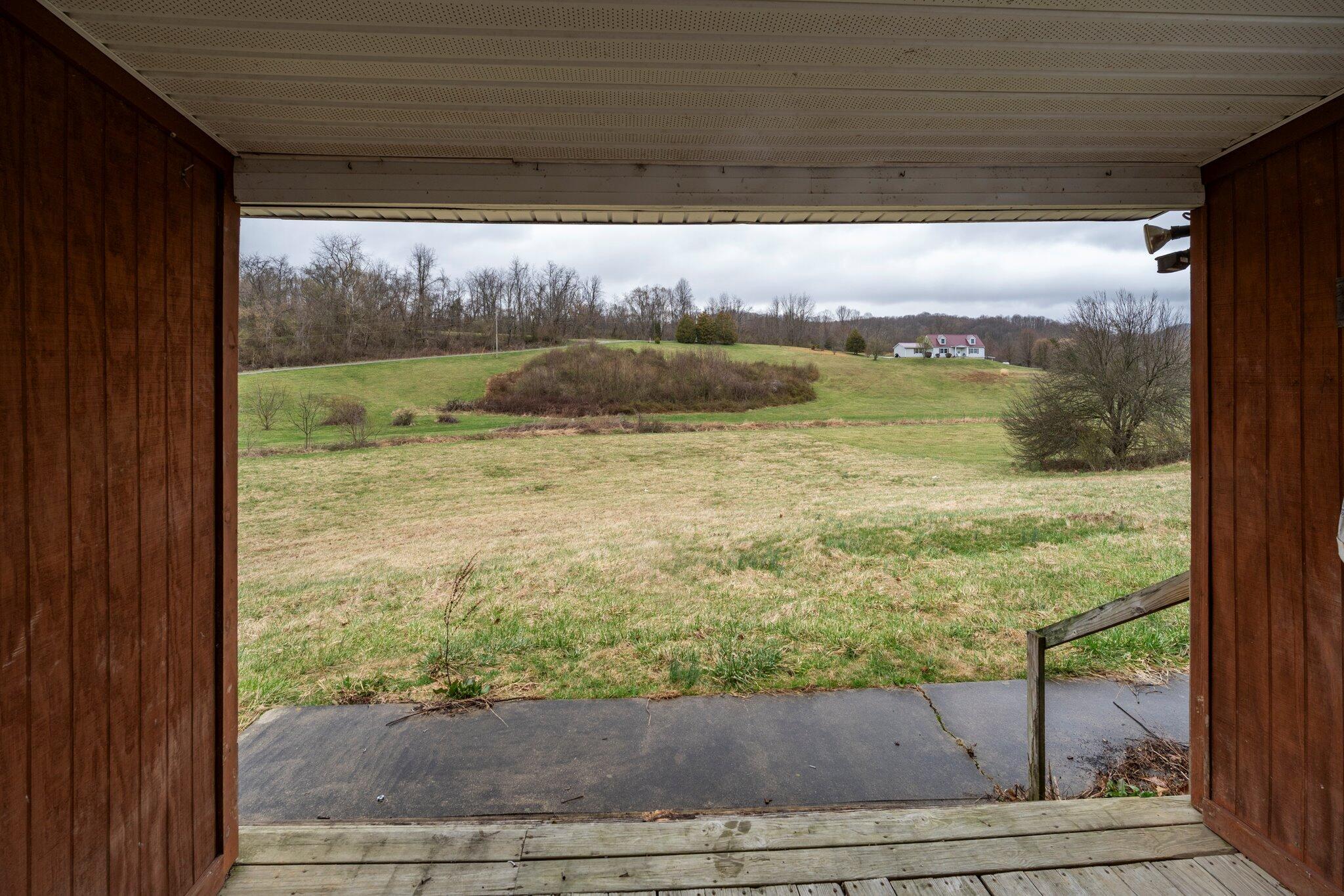 3661 Lick Run Road Property Photo 34