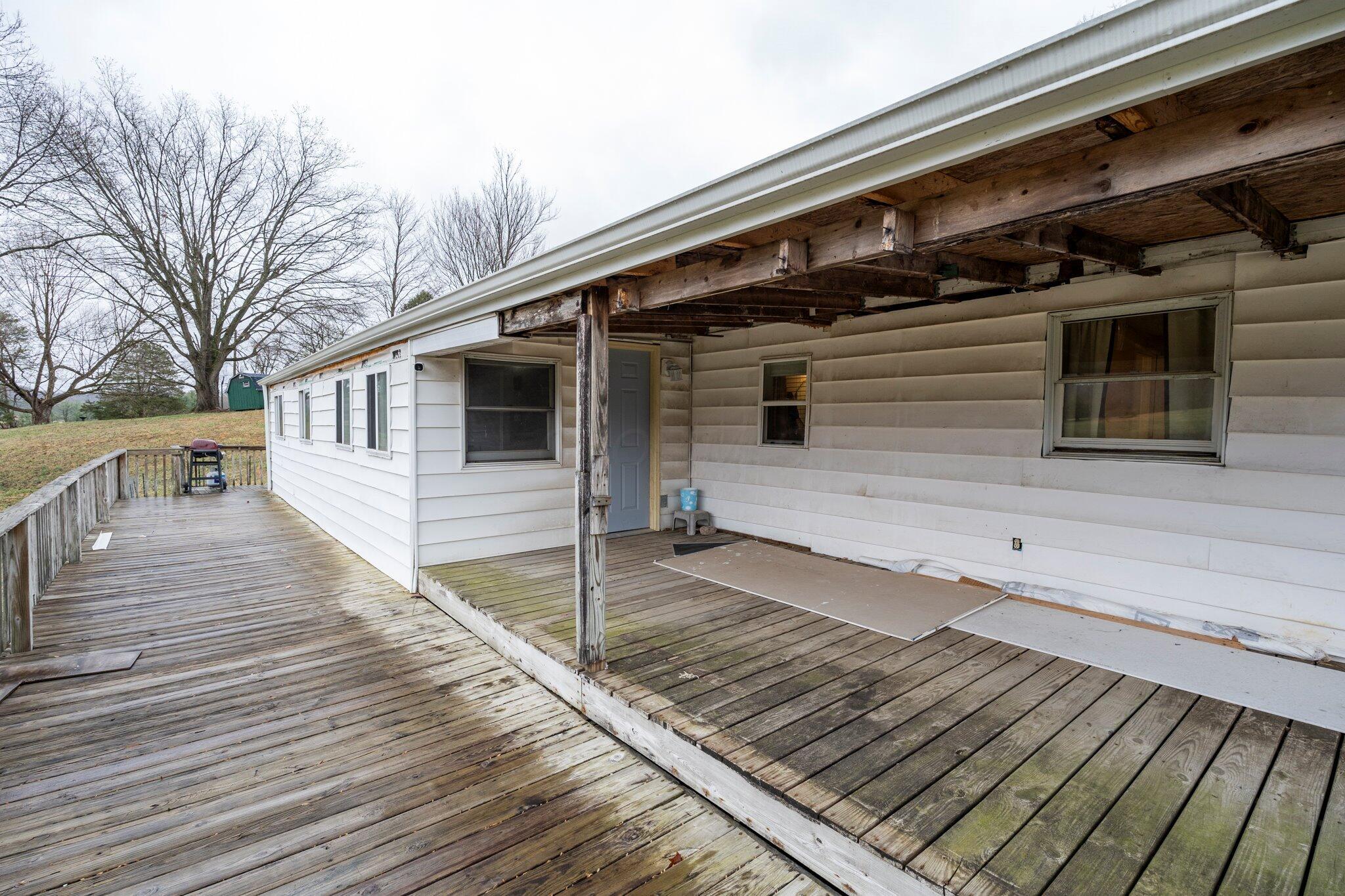 3661 Lick Run Road Property Photo 36