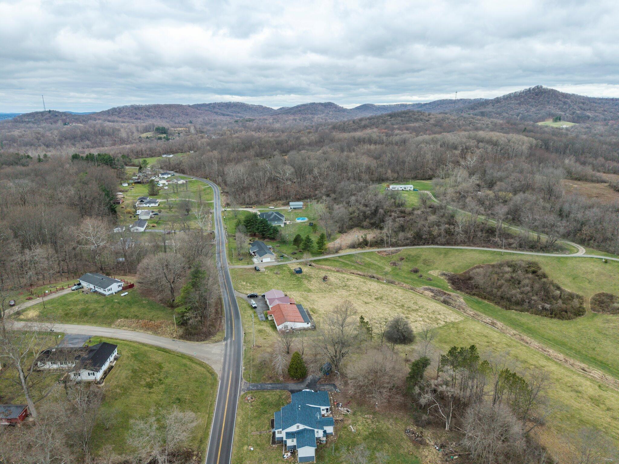 3661 Lick Run Road Property Photo 40