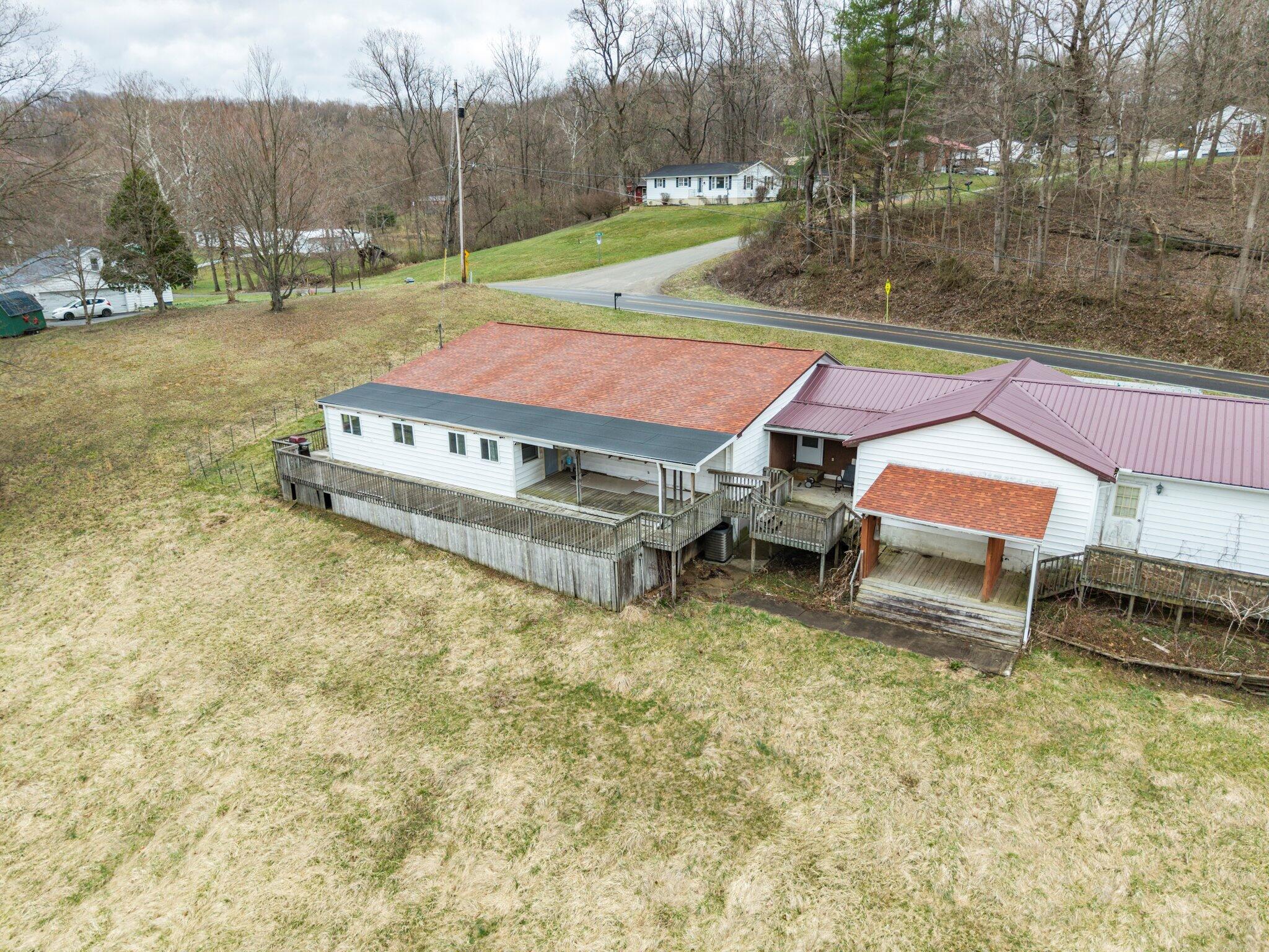 3661 Lick Run Road Property Photo 46