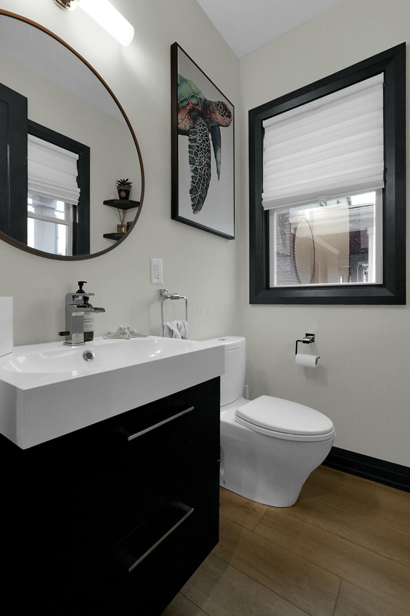 955 N 6th Street Property Photo 4