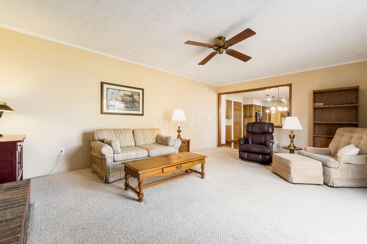 10180 S Crosset Hill Drive Property Photo 17