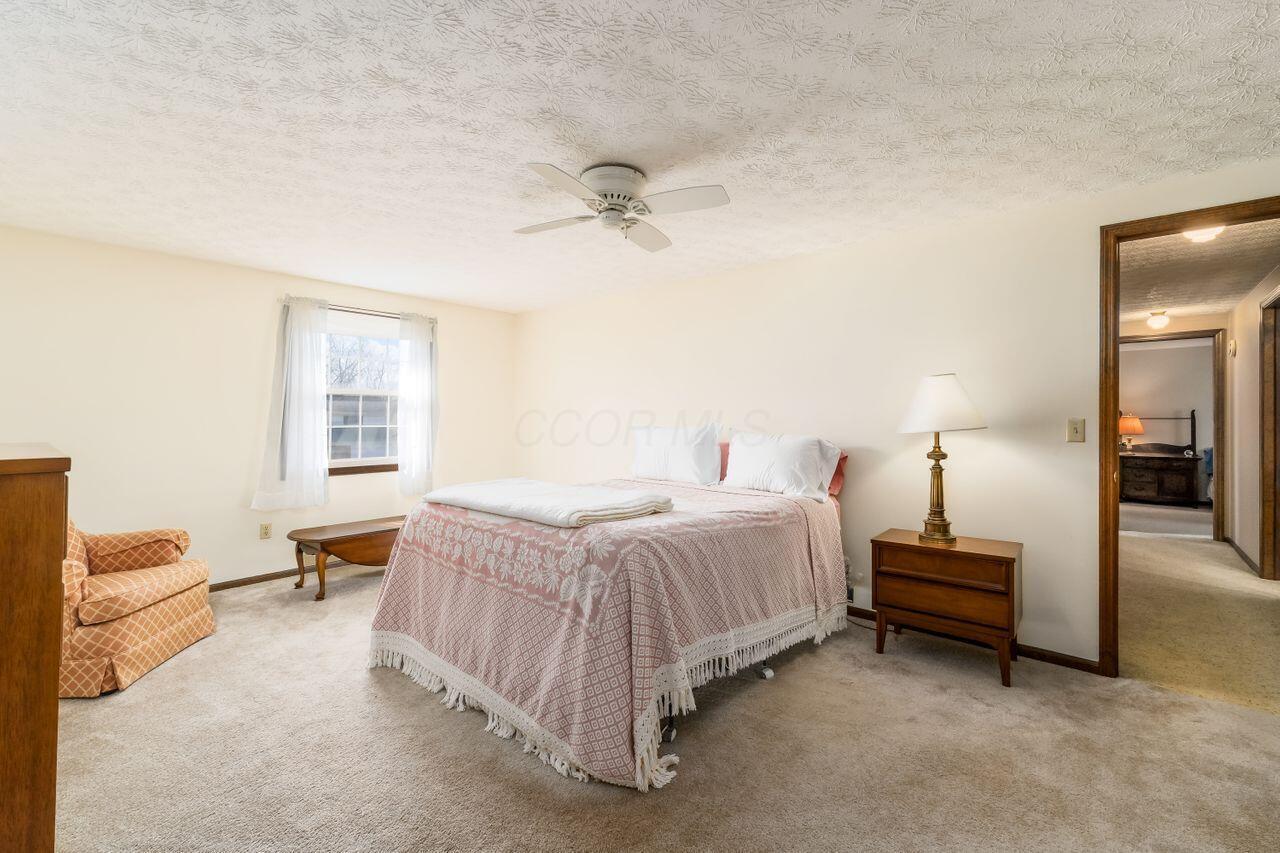 10180 S Crosset Hill Drive Property Photo 20
