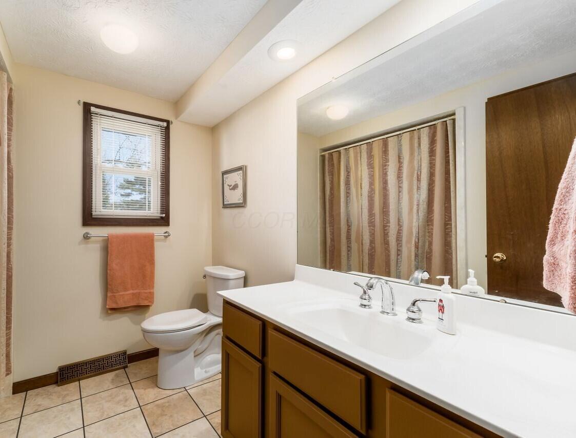 10180 S Crosset Hill Drive Property Photo 27