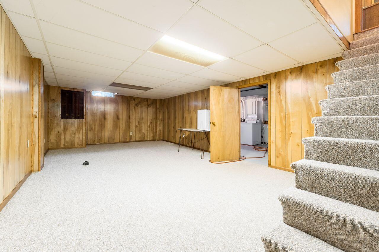 10180 S Crosset Hill Drive Property Photo 32