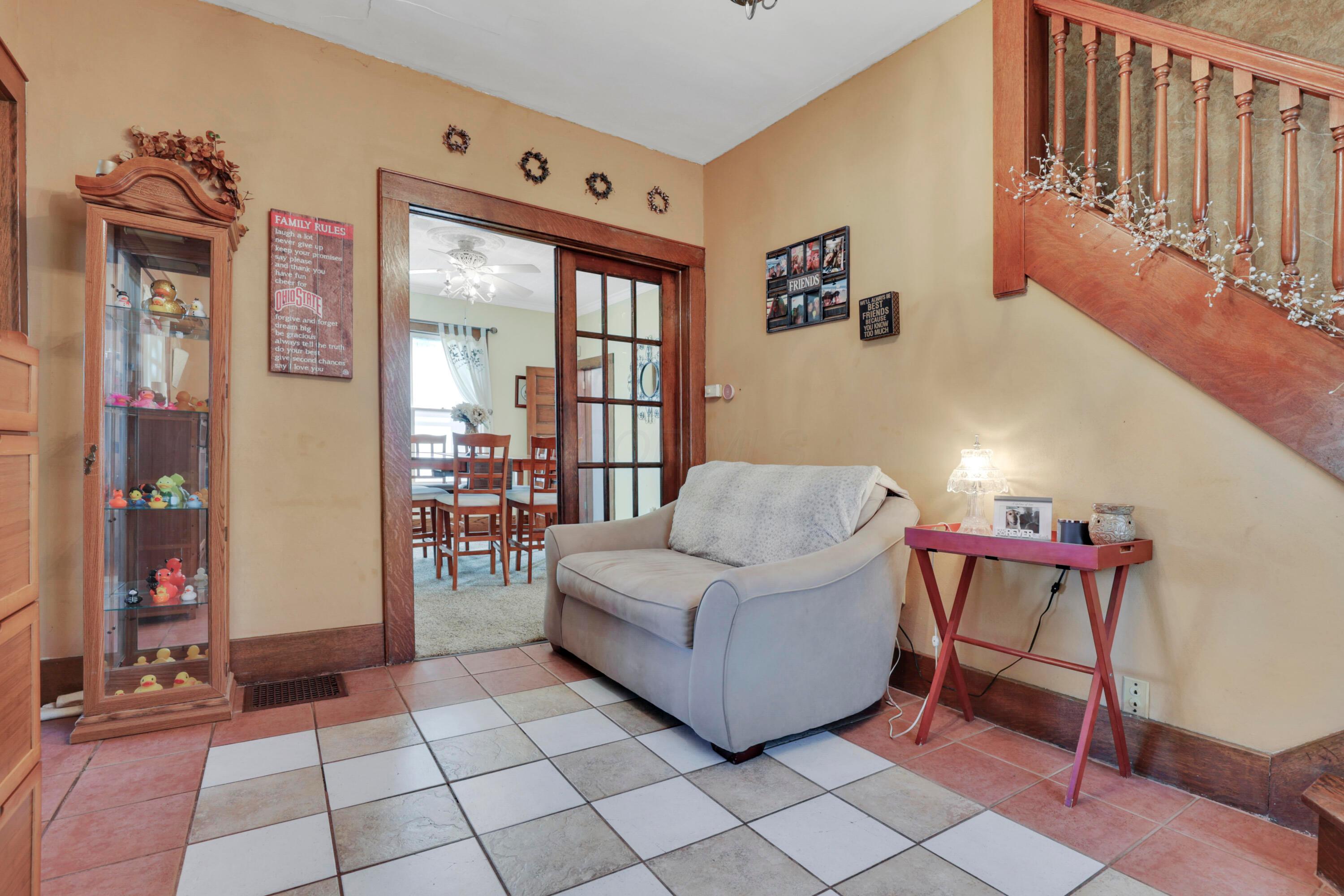 123 Campbell Street Property Photo 7