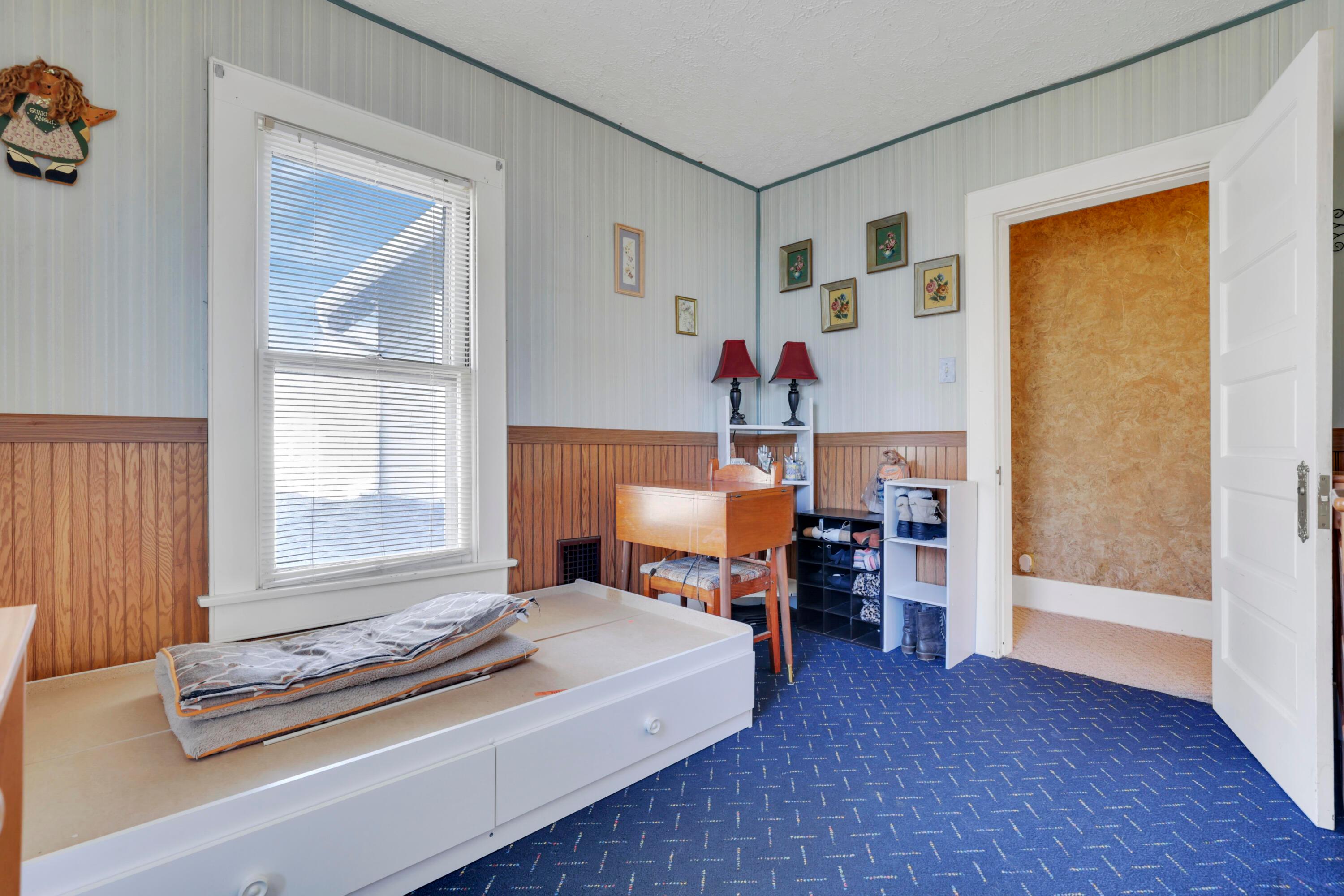 123 Campbell Street Property Photo 22