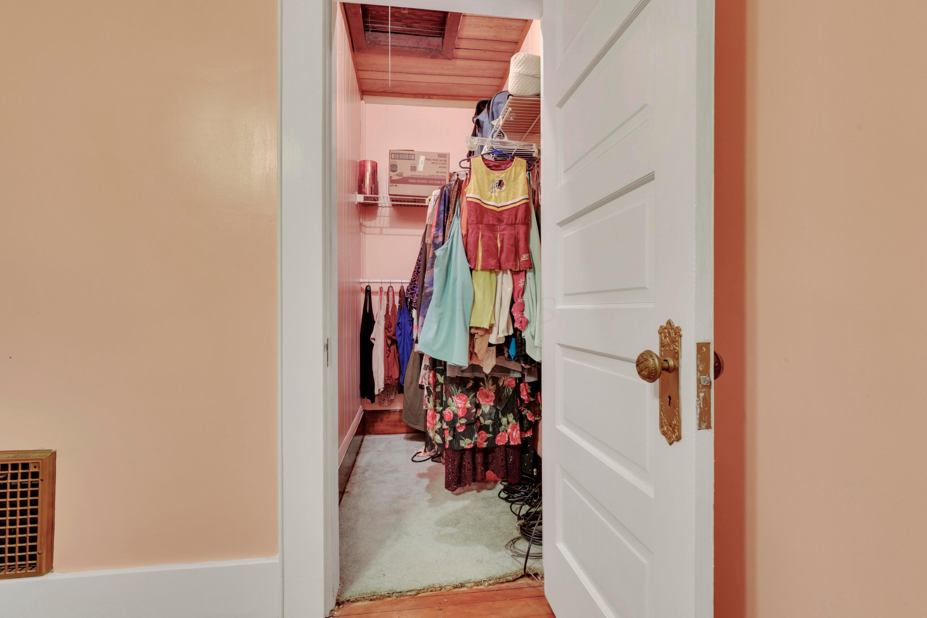 123 Campbell Street Property Photo 29