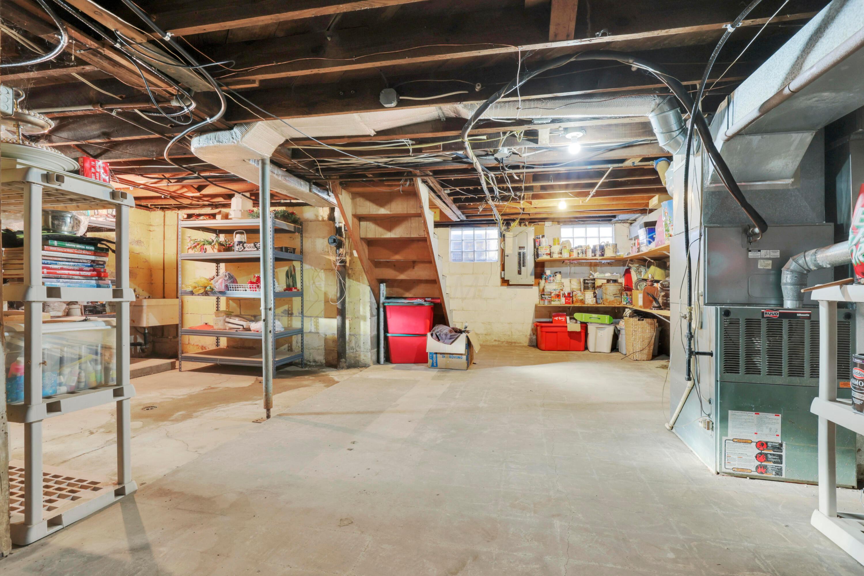 123 Campbell Street Property Photo 35