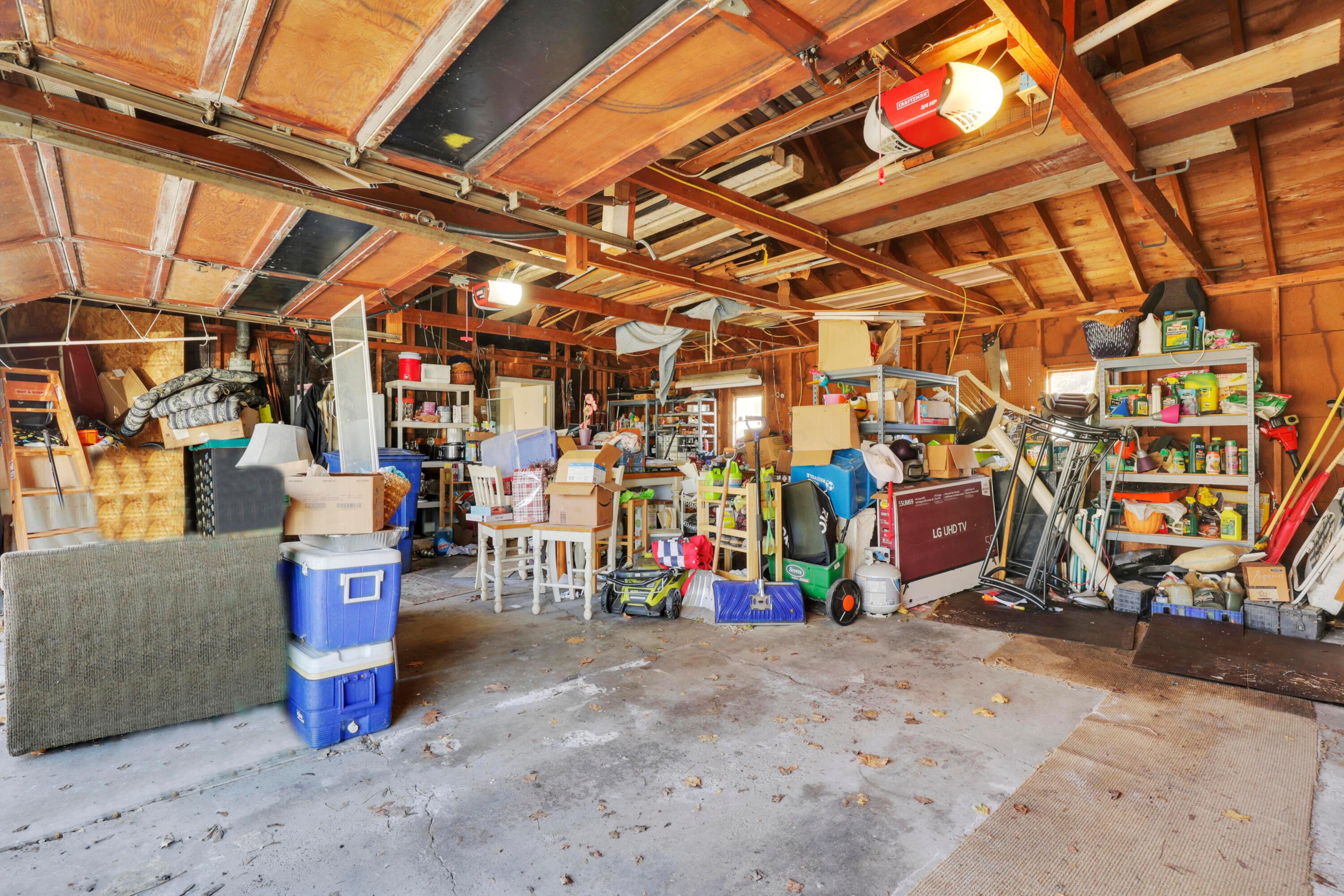 123 Campbell Street Property Photo 36