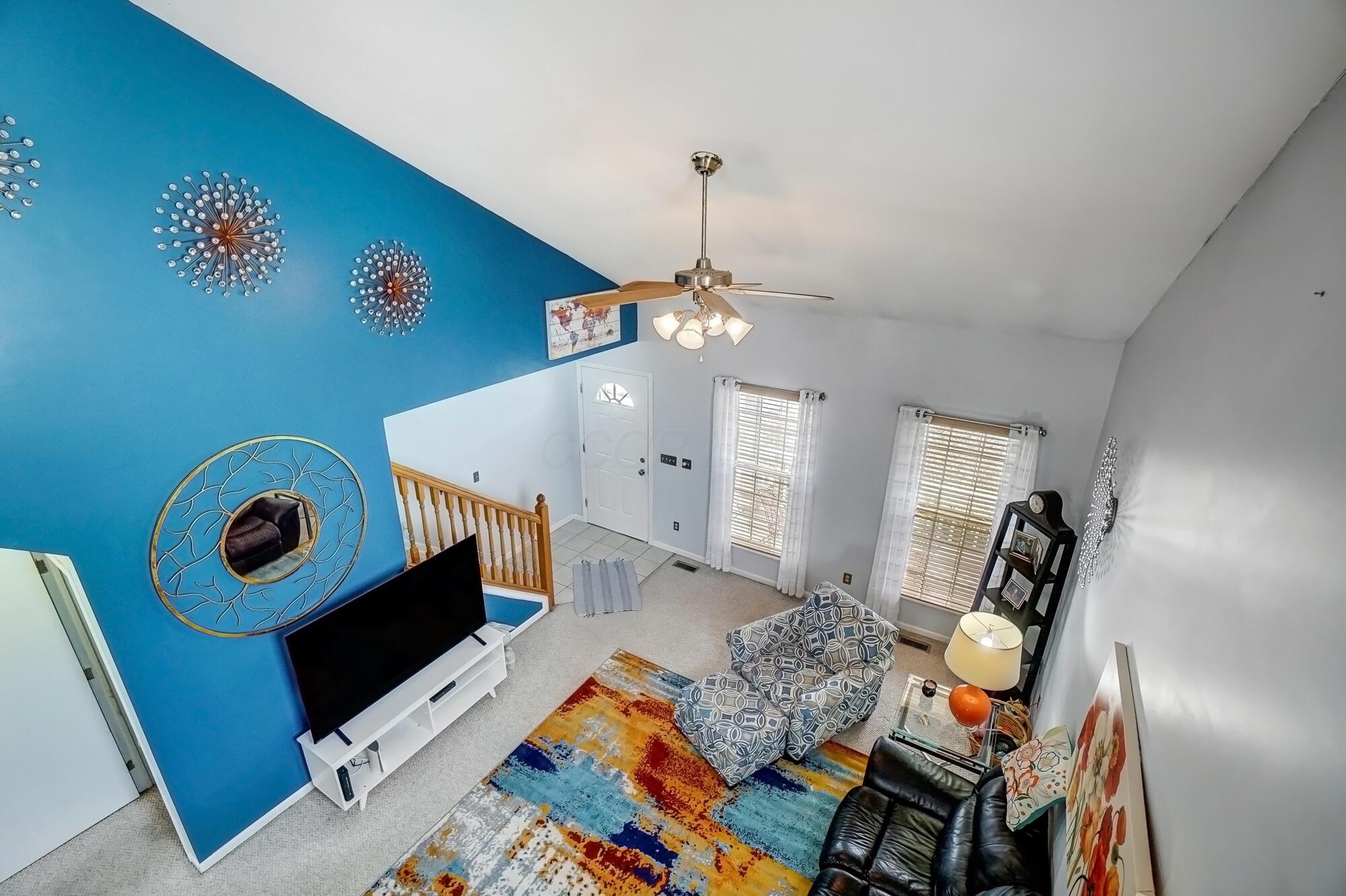 8572 Robbins Loop Drive Property Photo 22