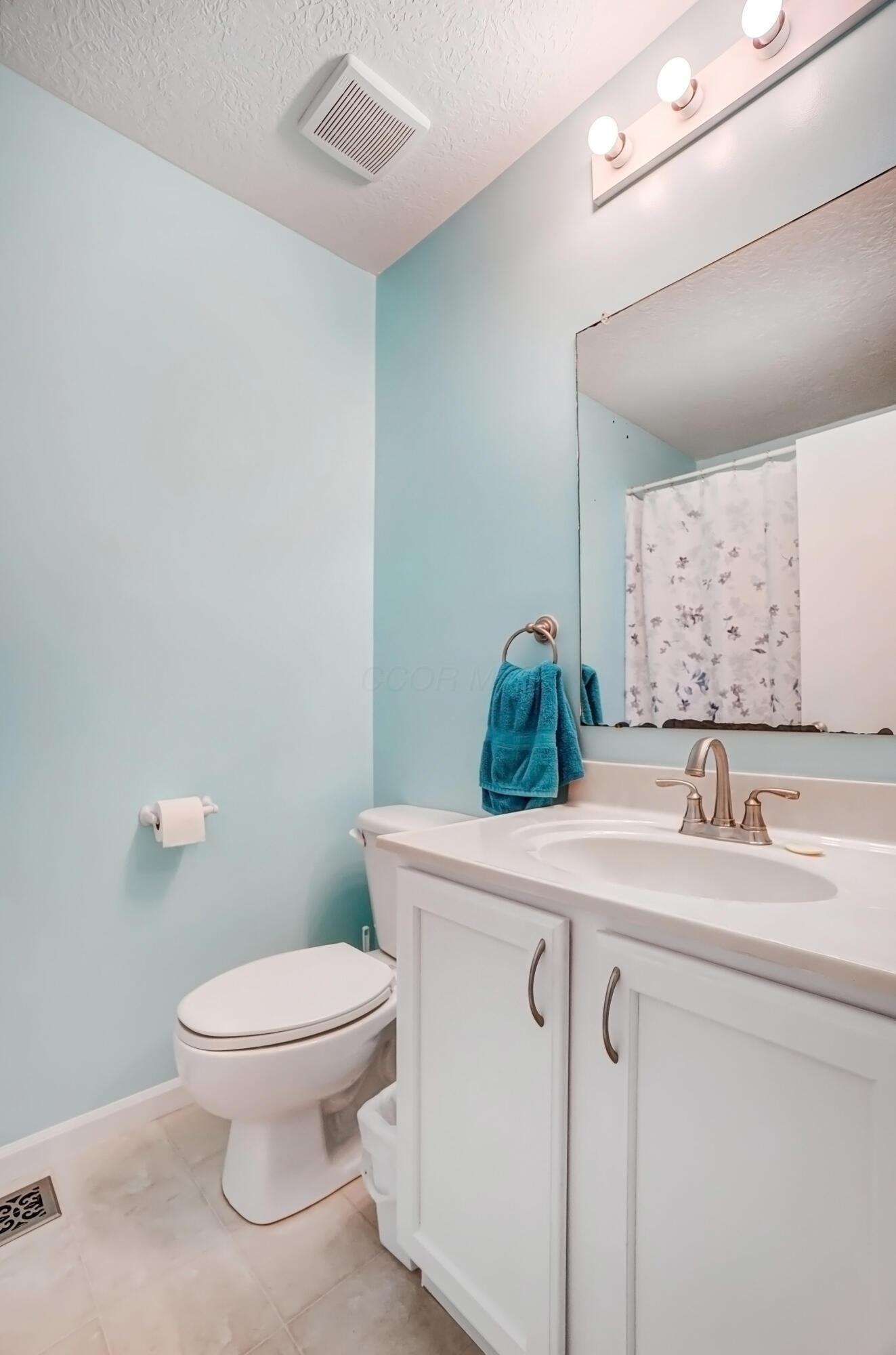 8572 Robbins Loop Drive Property Photo 32