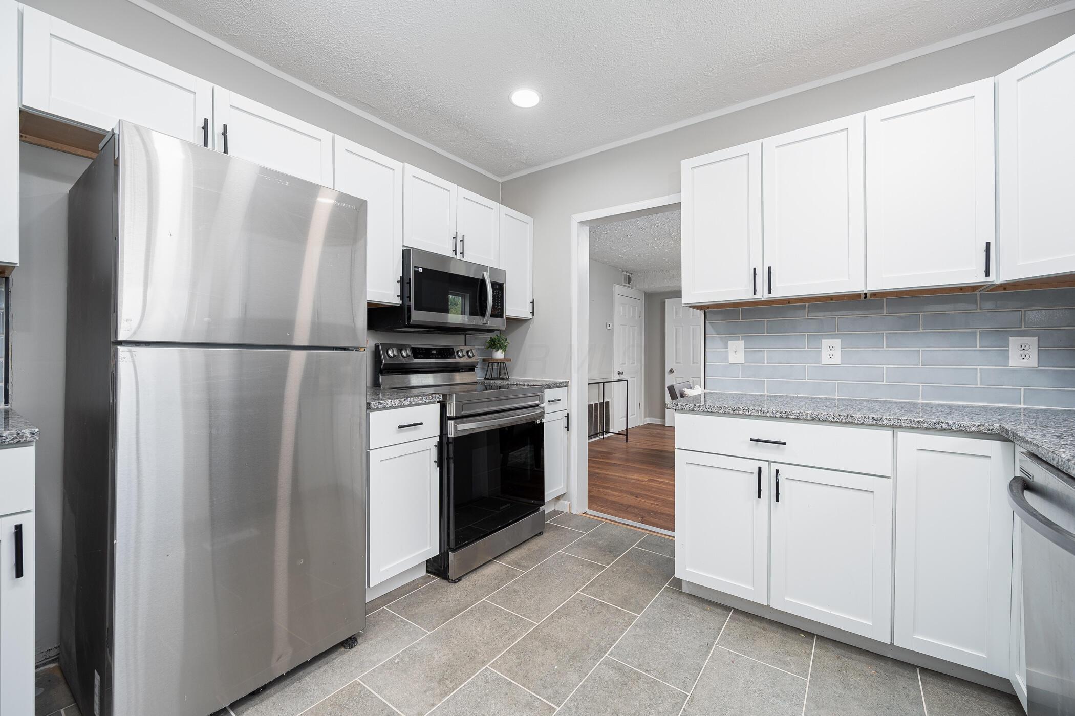 1535 Thomas Avenue Property Photo 11