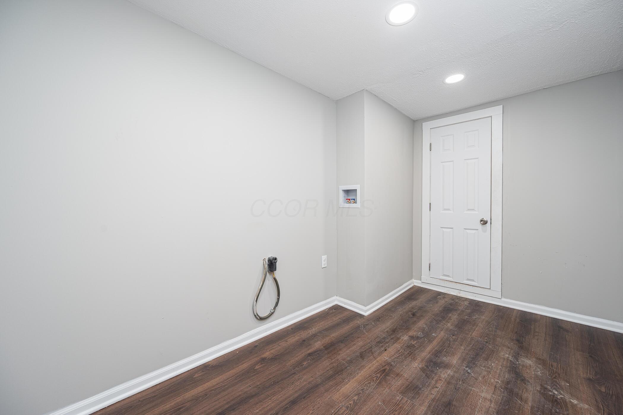 1535 Thomas Avenue Property Photo 21