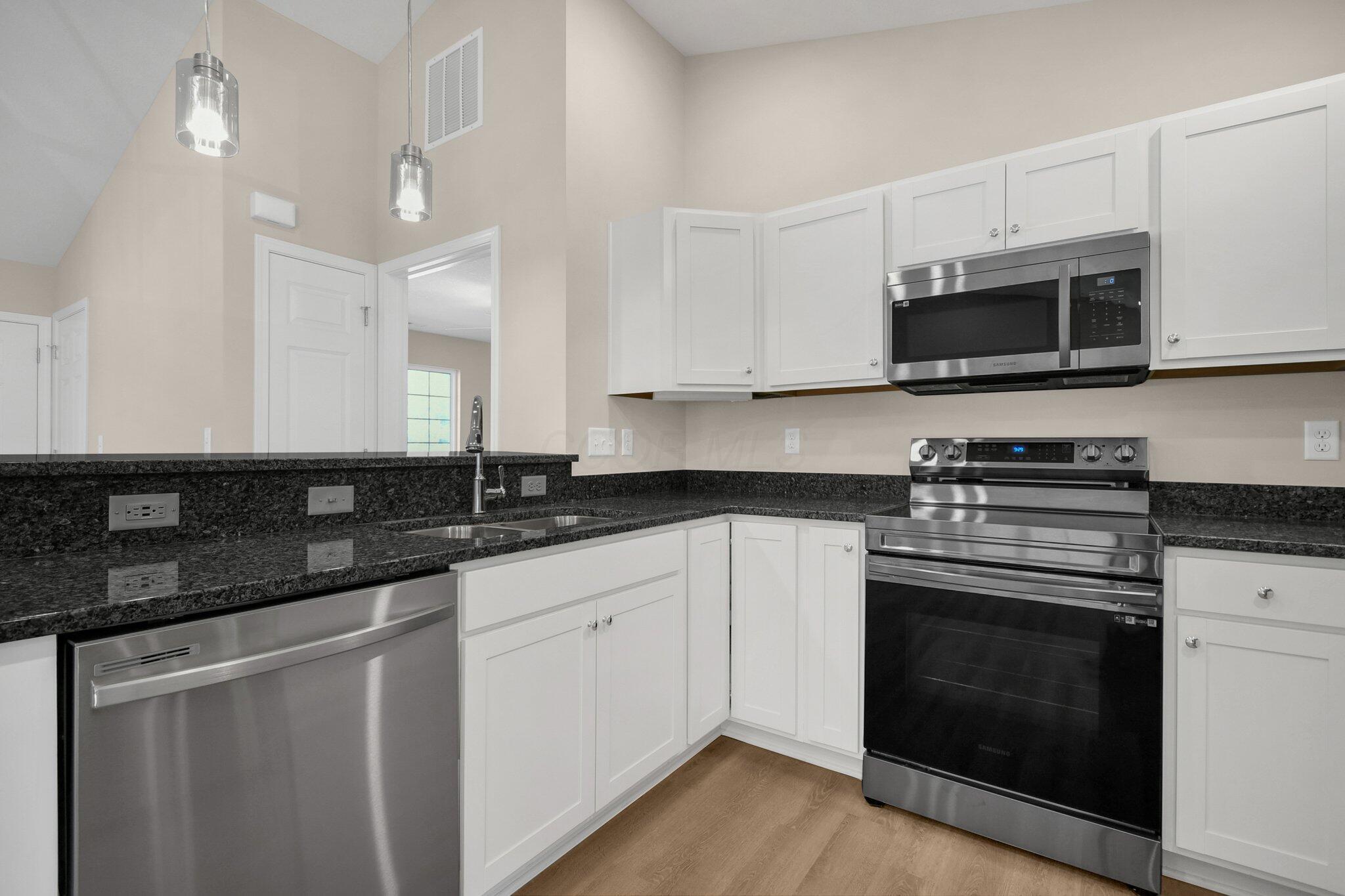 775 Whitetail Loop Property Photo 2