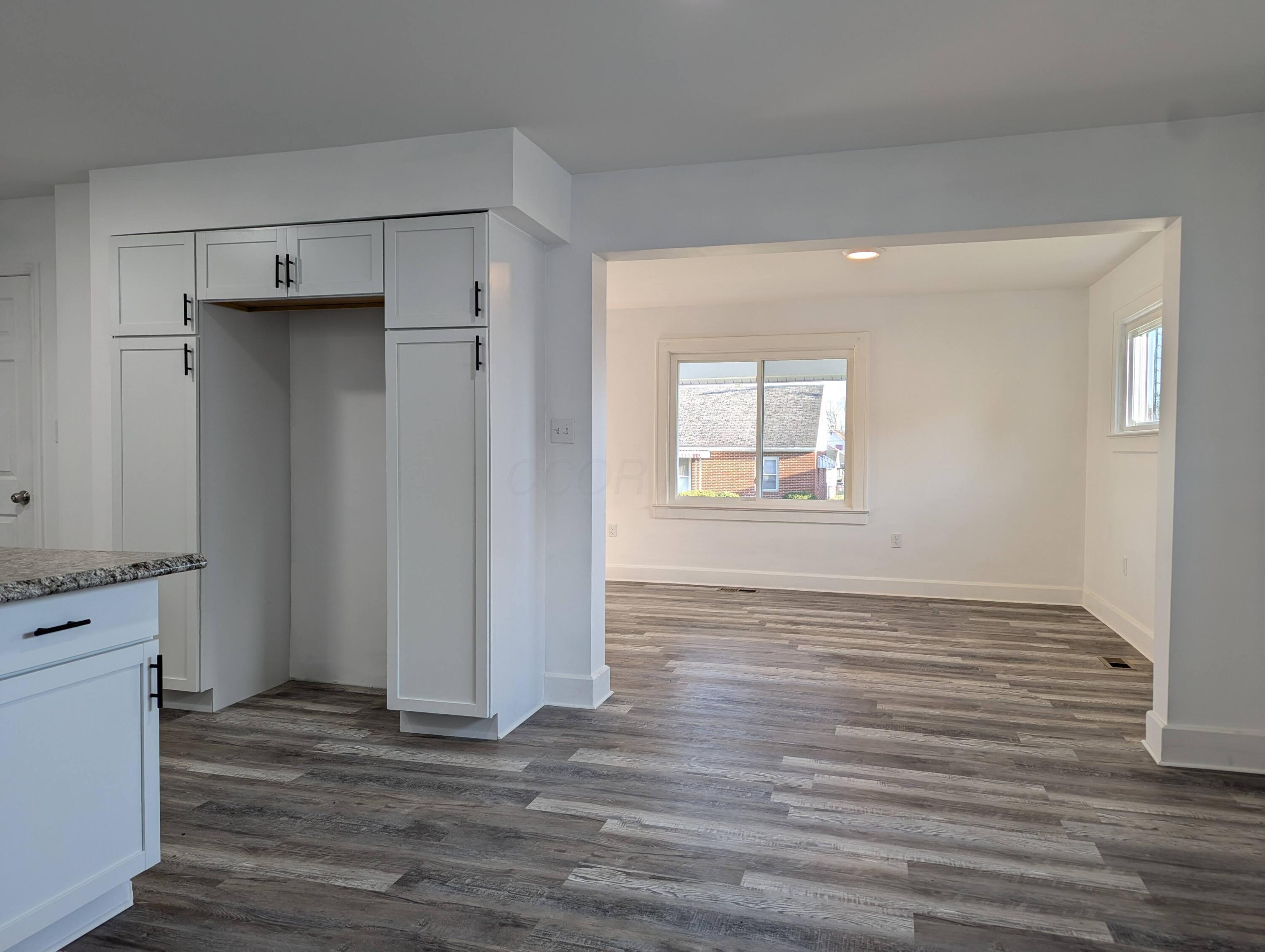 2431 Hillside Avenue Property Photo 7