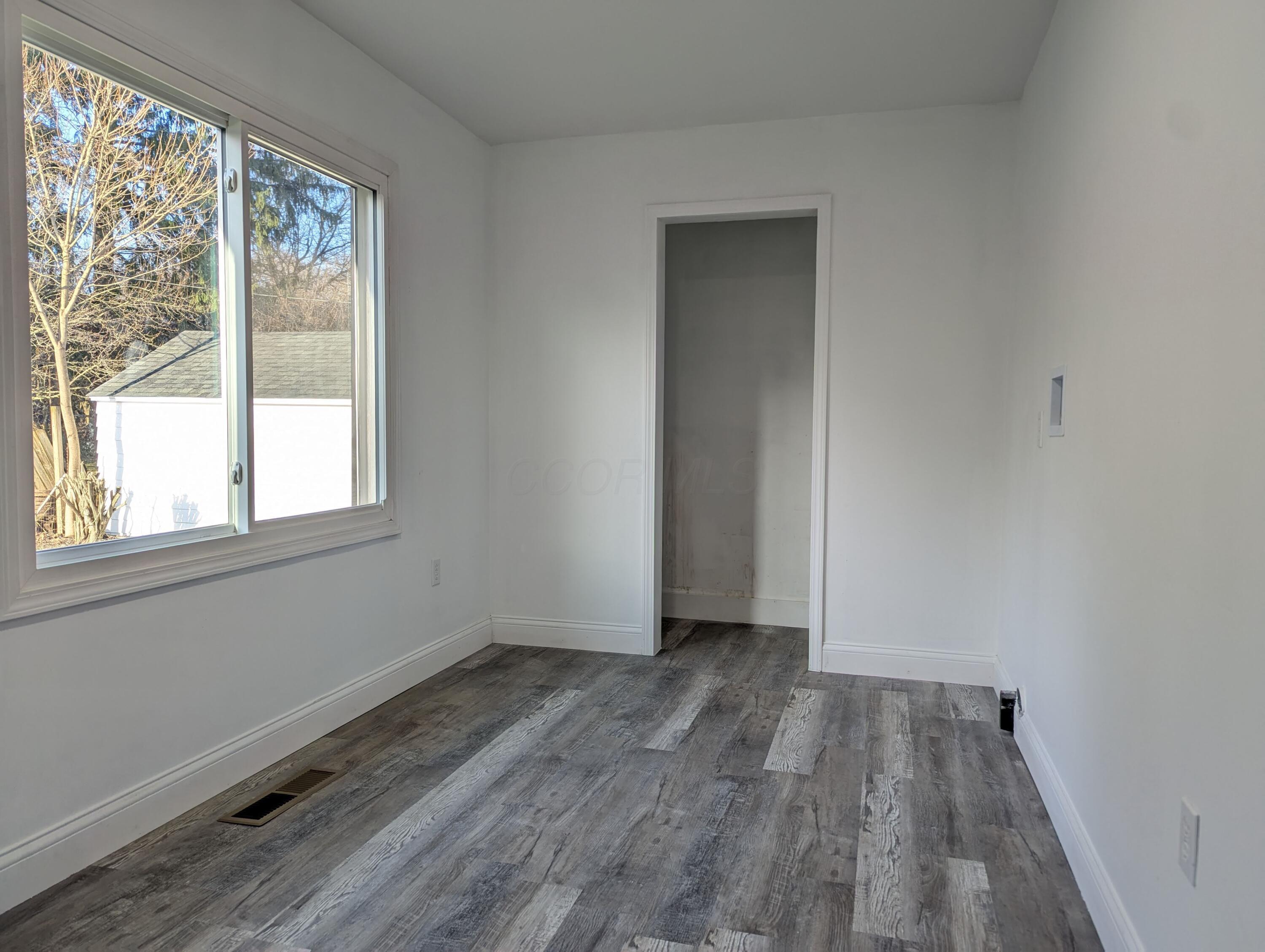 2431 Hillside Avenue Property Photo 14