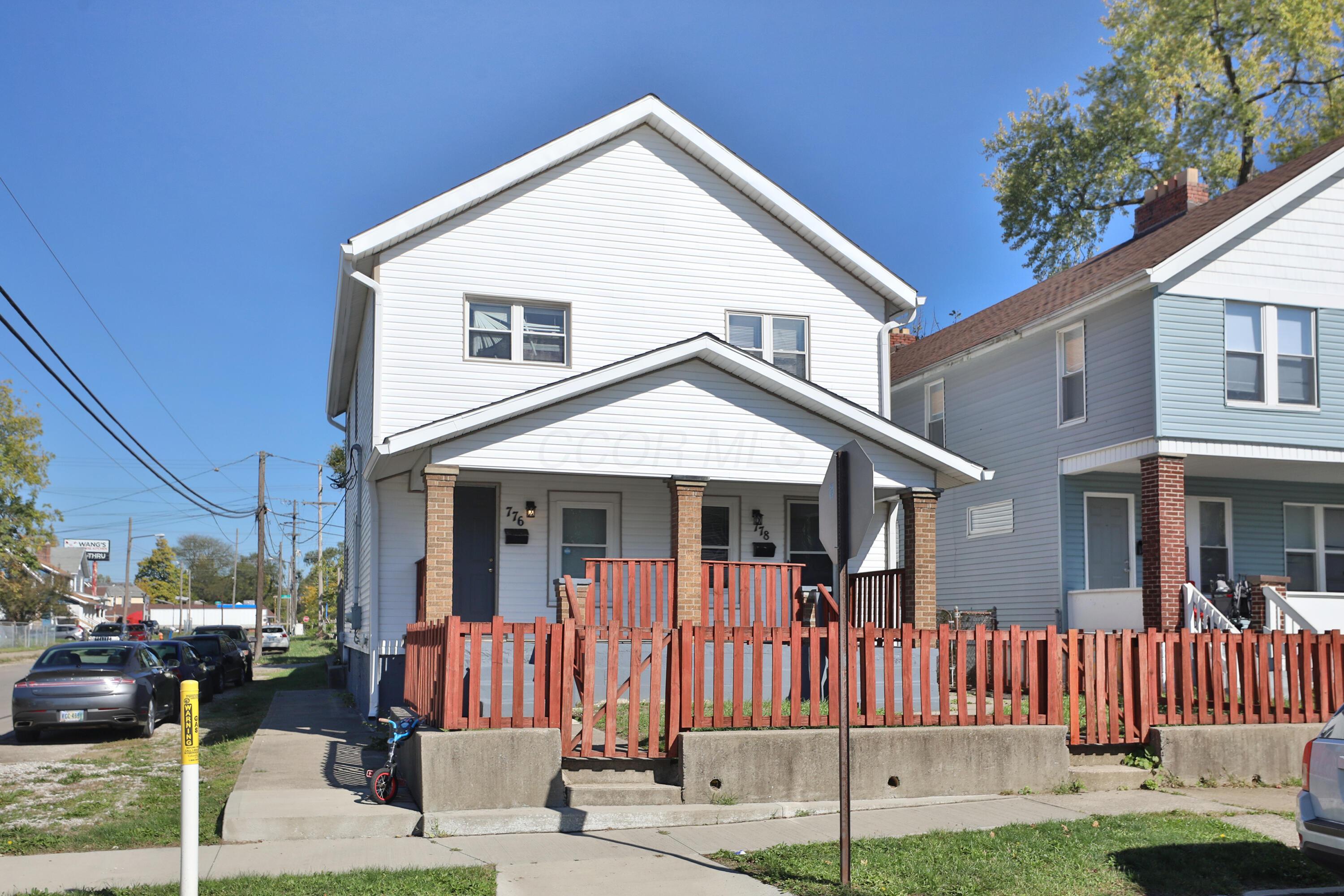776-778 Gibbard Avenue Property Photo 2