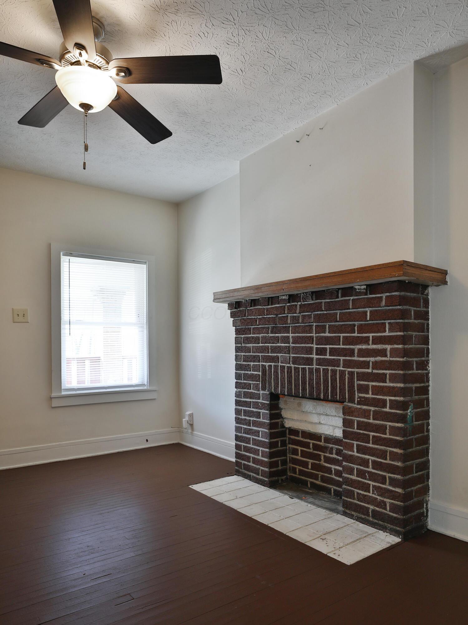 776-778 Gibbard Avenue Property Photo 7