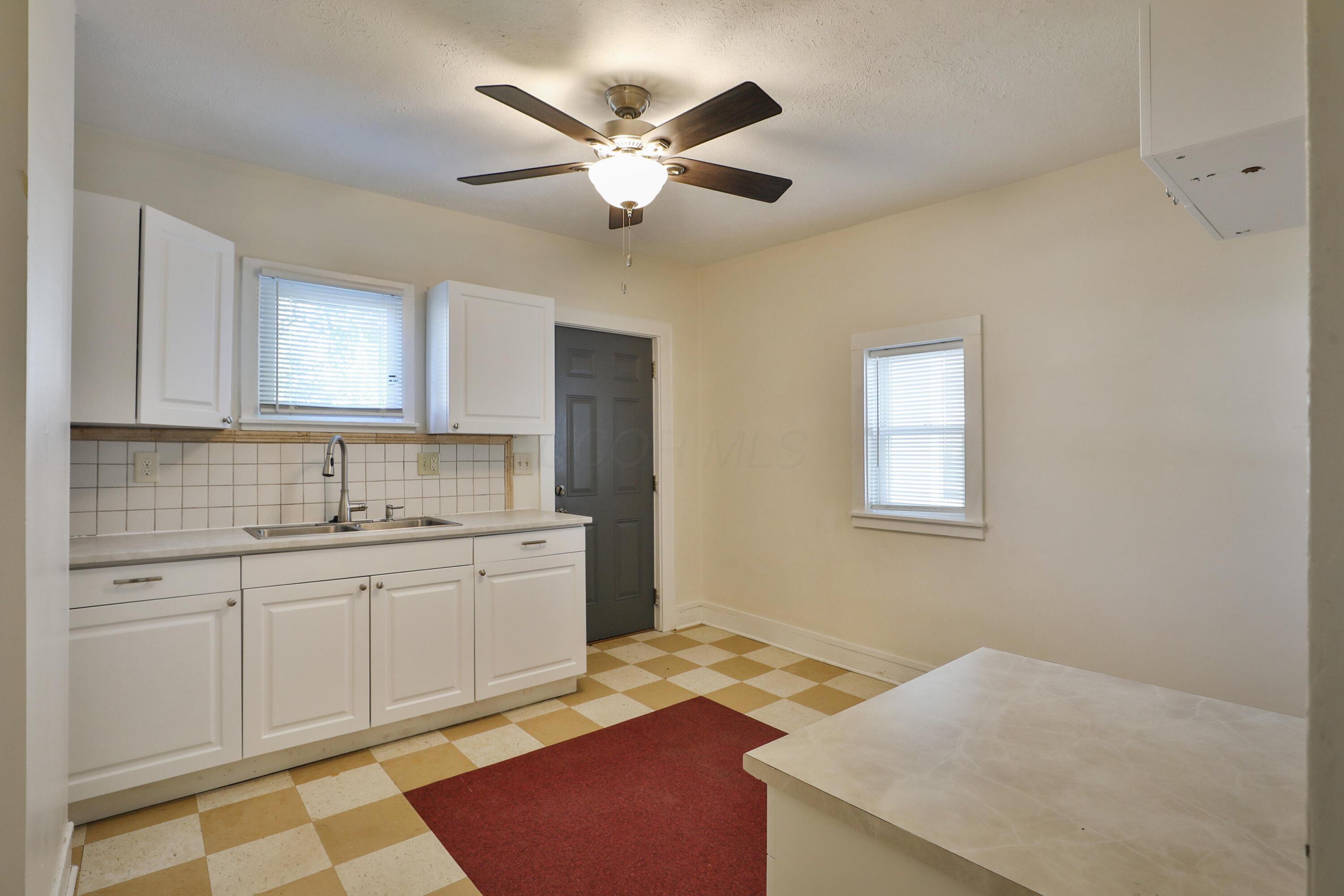 776-778 Gibbard Avenue Property Photo 14