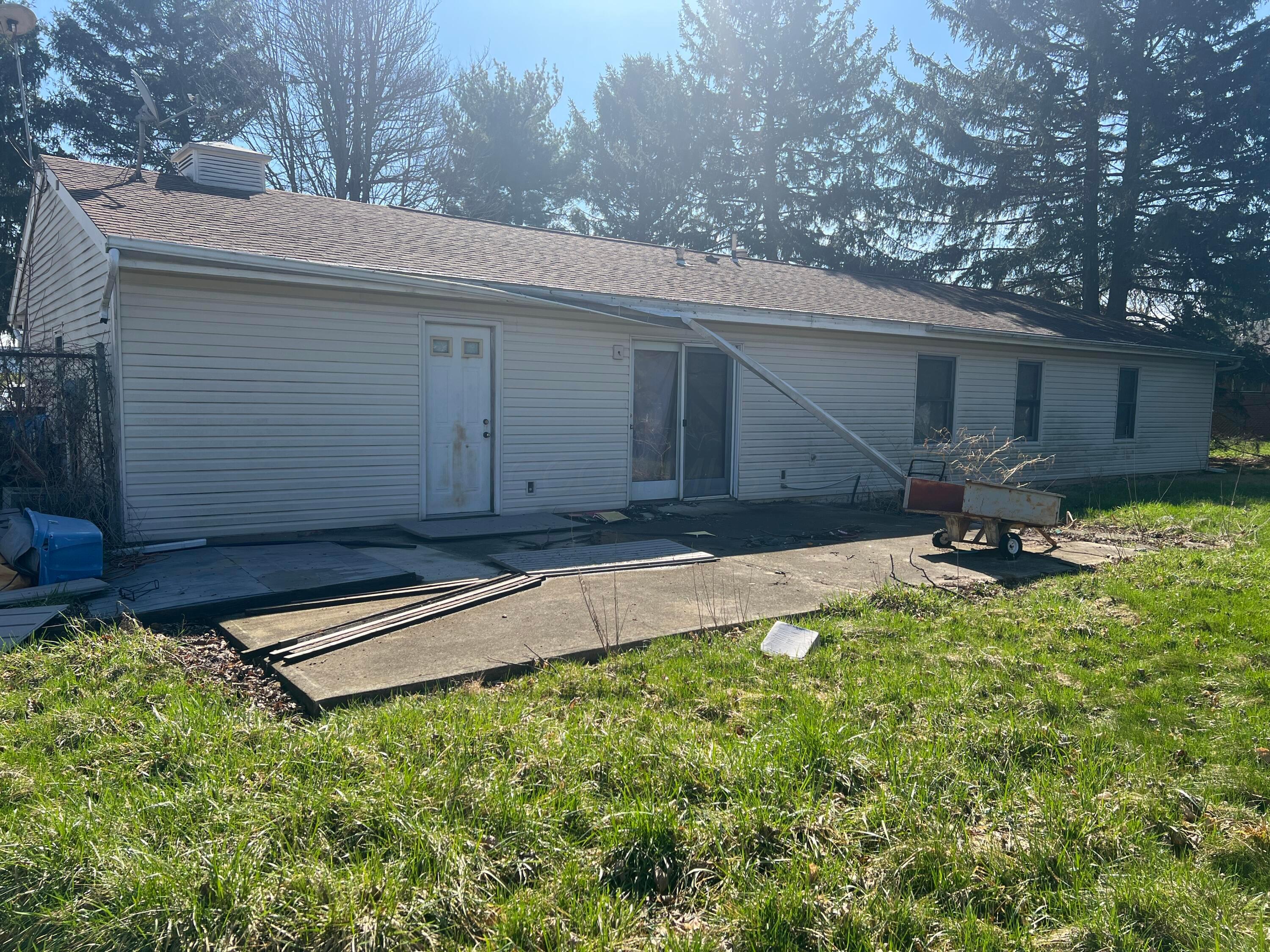 6635 Alum Creek Drive Property Photo 6