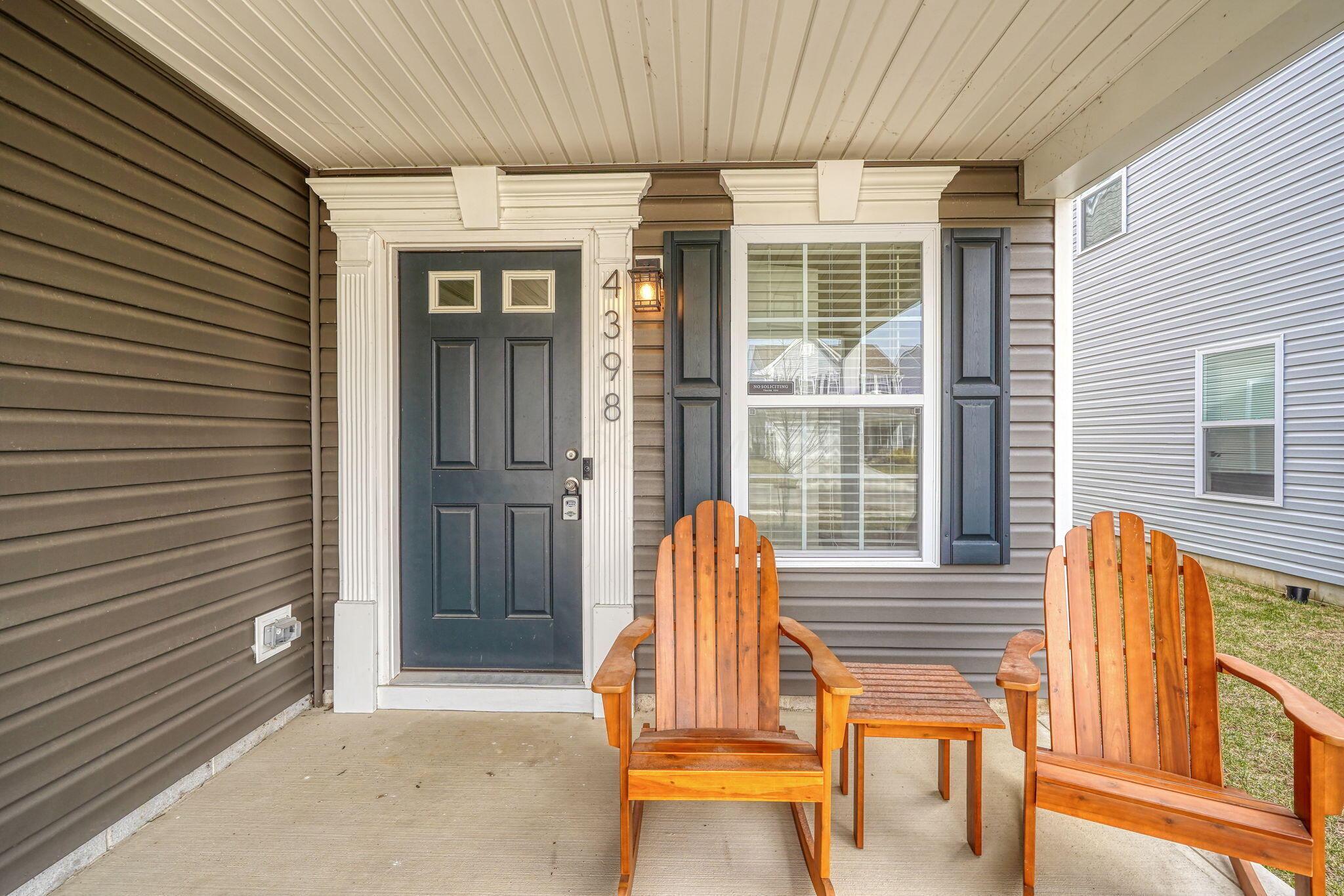 4398 Coble Bowman Way Property Photo 2
