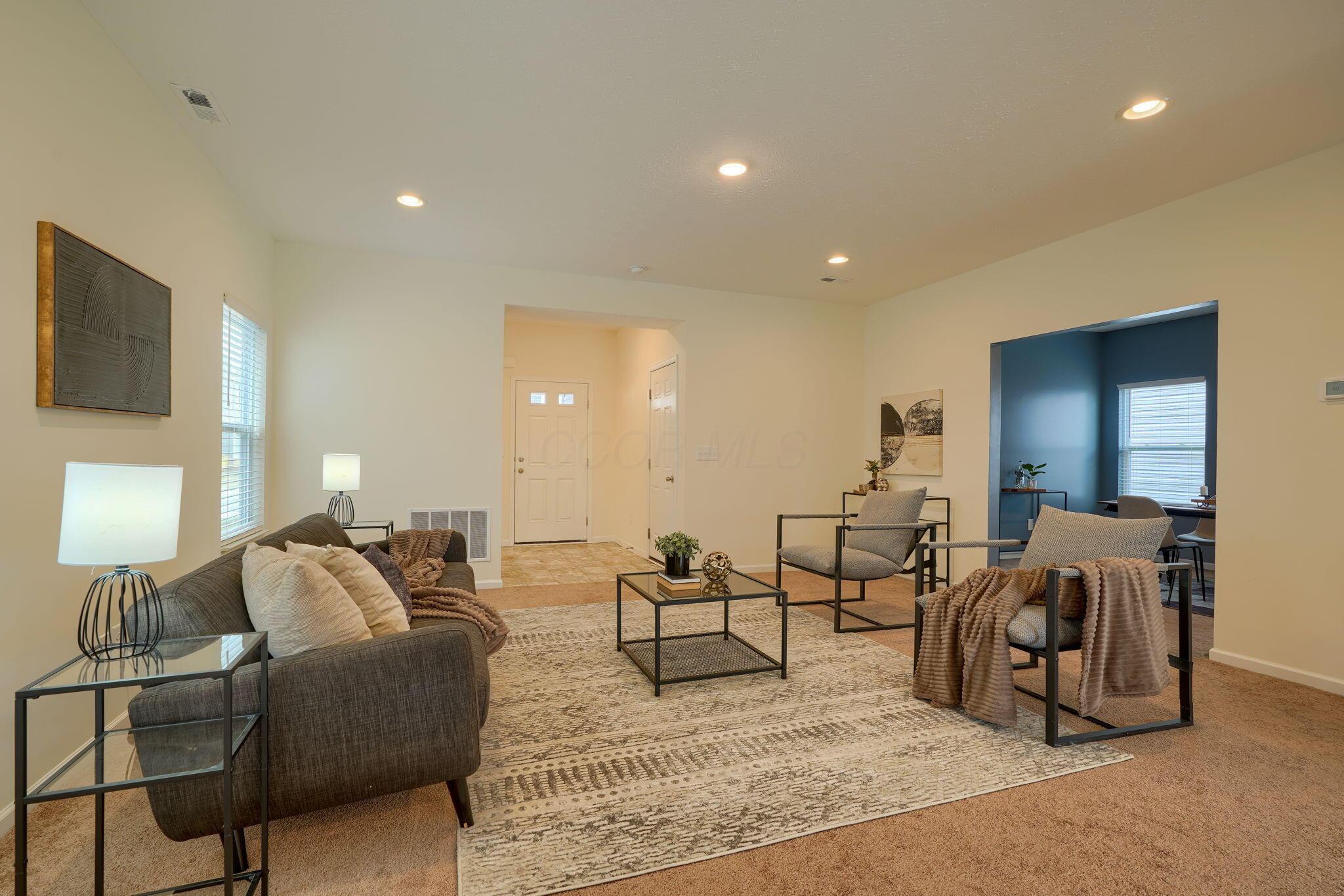 4398 Coble Bowman Way Property Photo 6