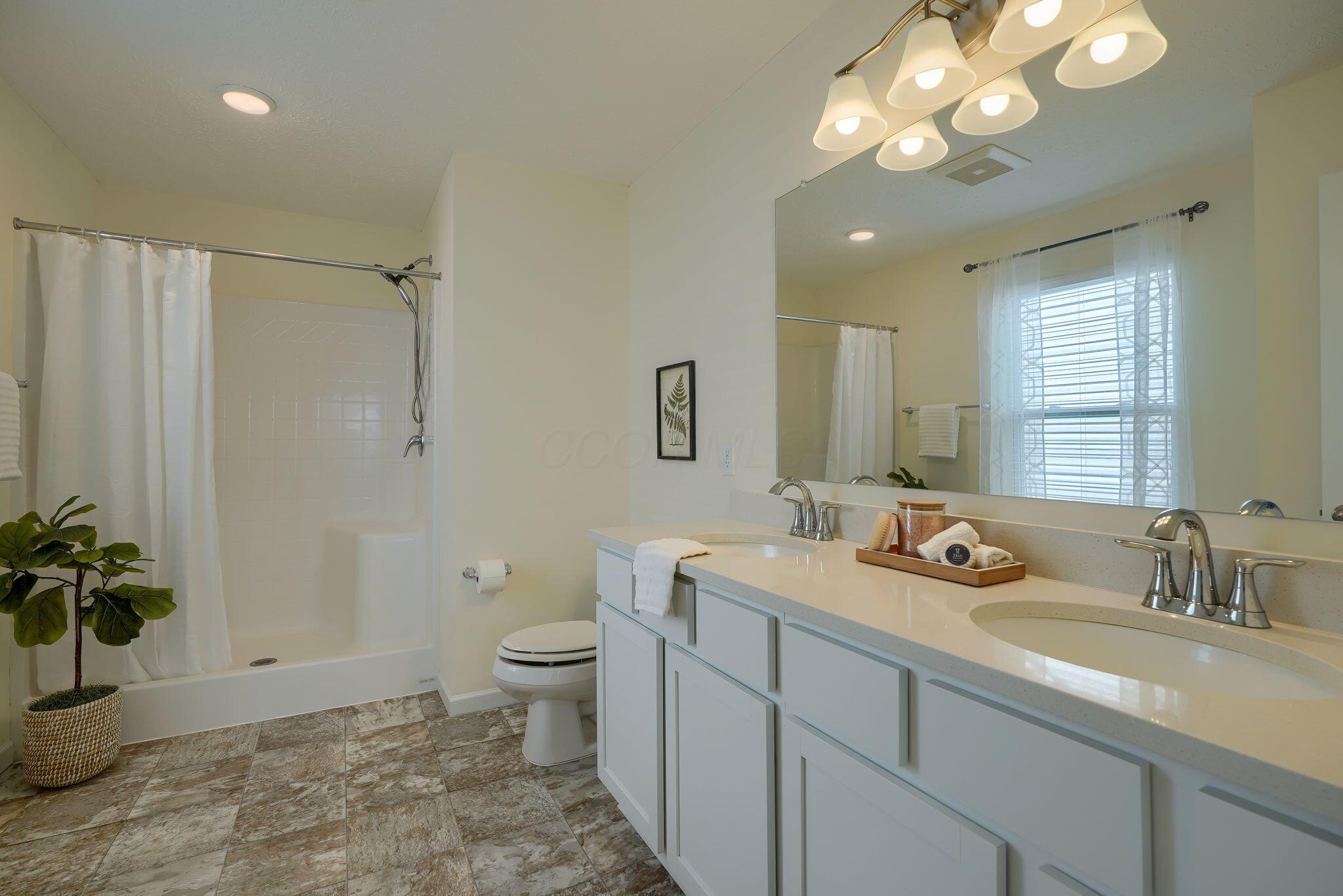 4398 Coble Bowman Way Property Photo 16