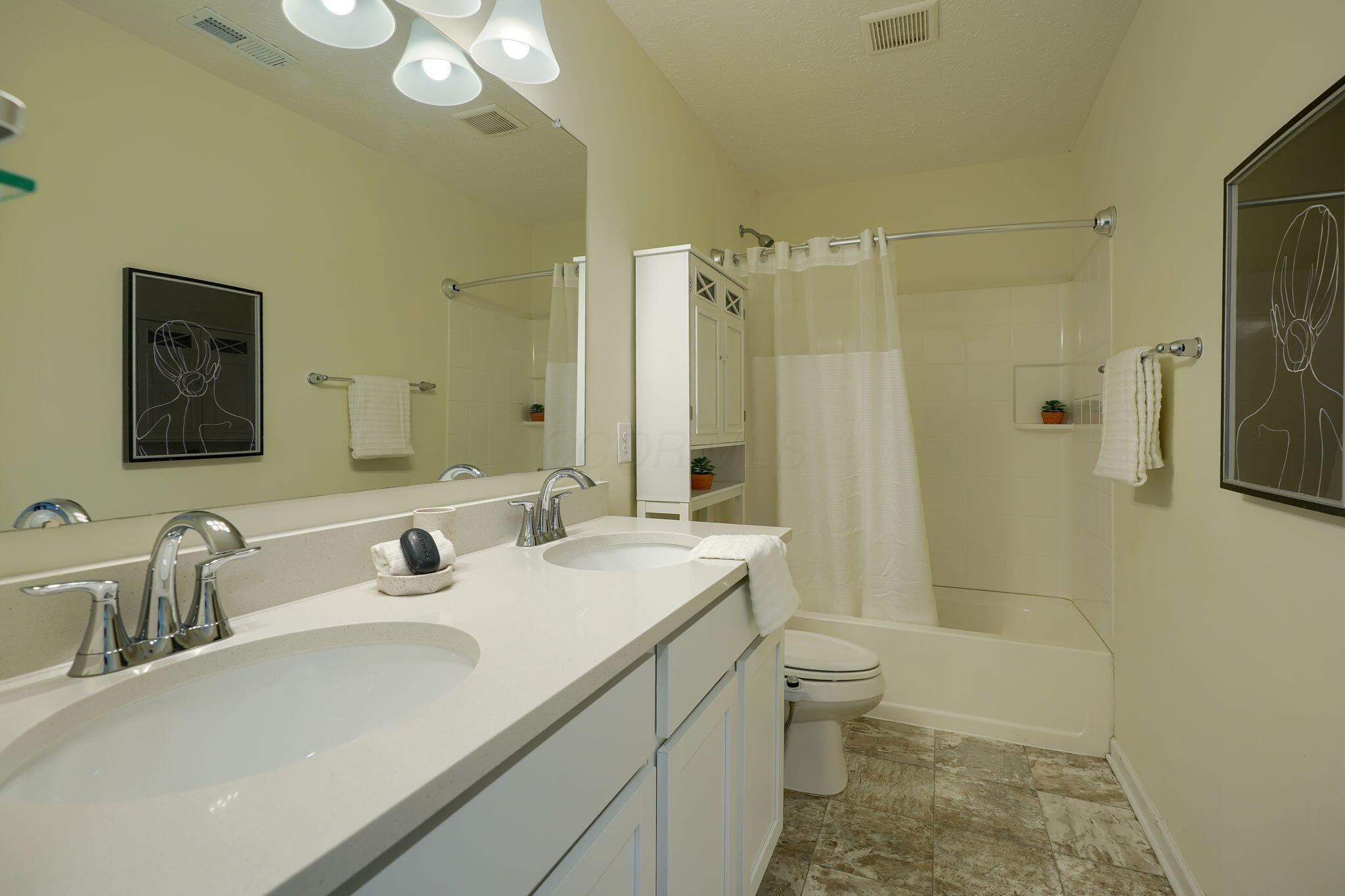 4398 Coble Bowman Way Property Photo 23