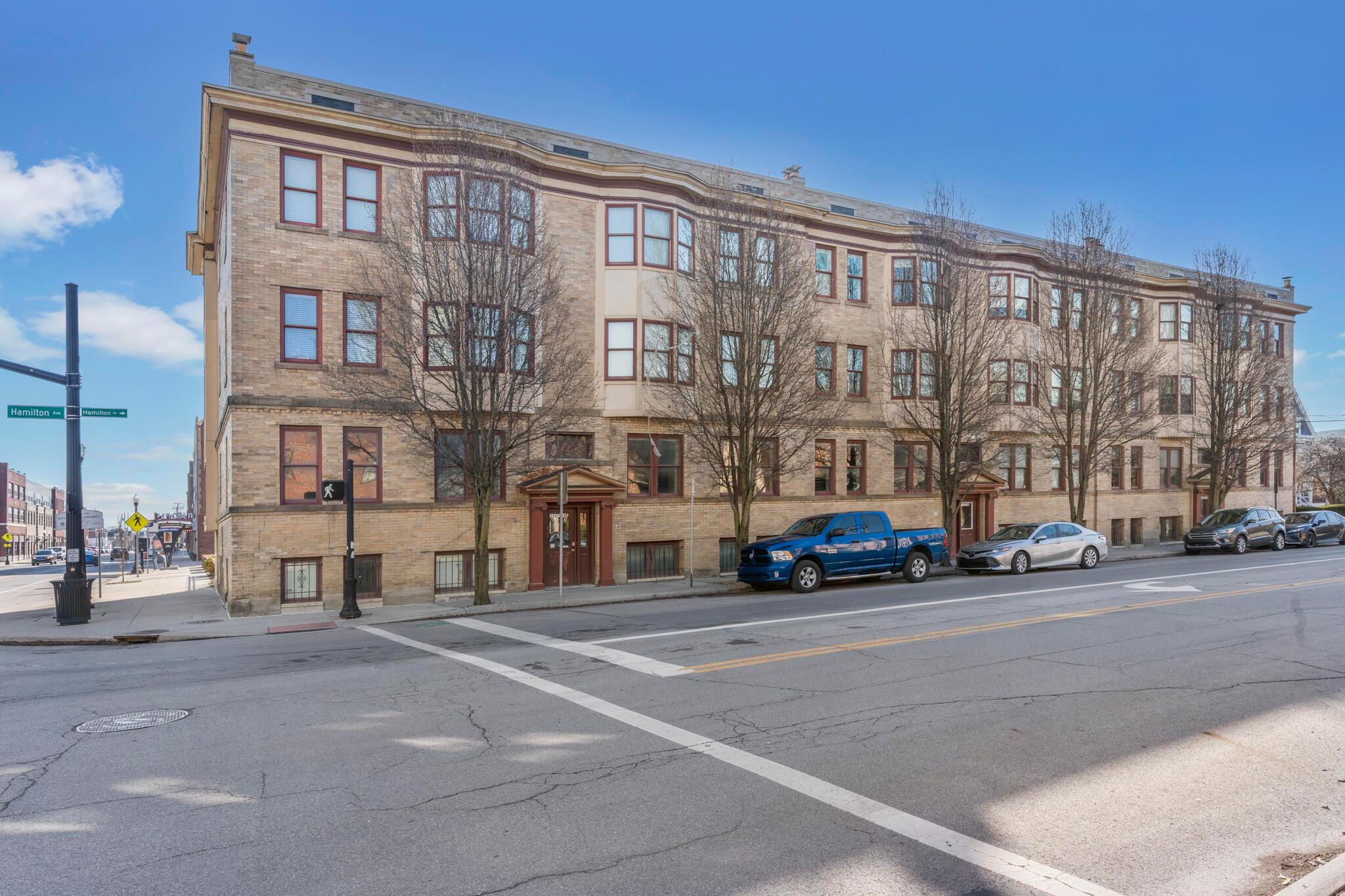 128 Hamilton Avenue Property Photo 1