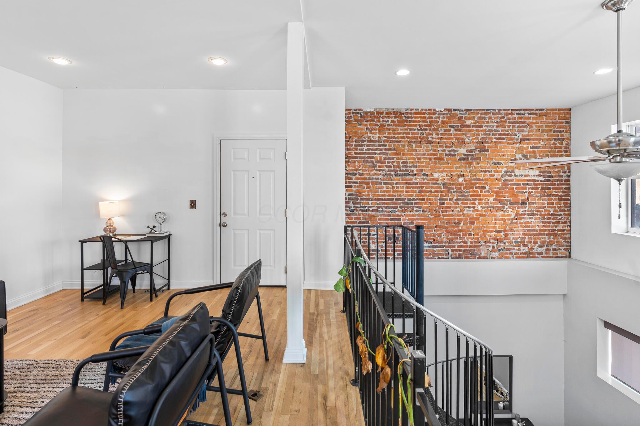 128 Hamilton Avenue Property Photo 4