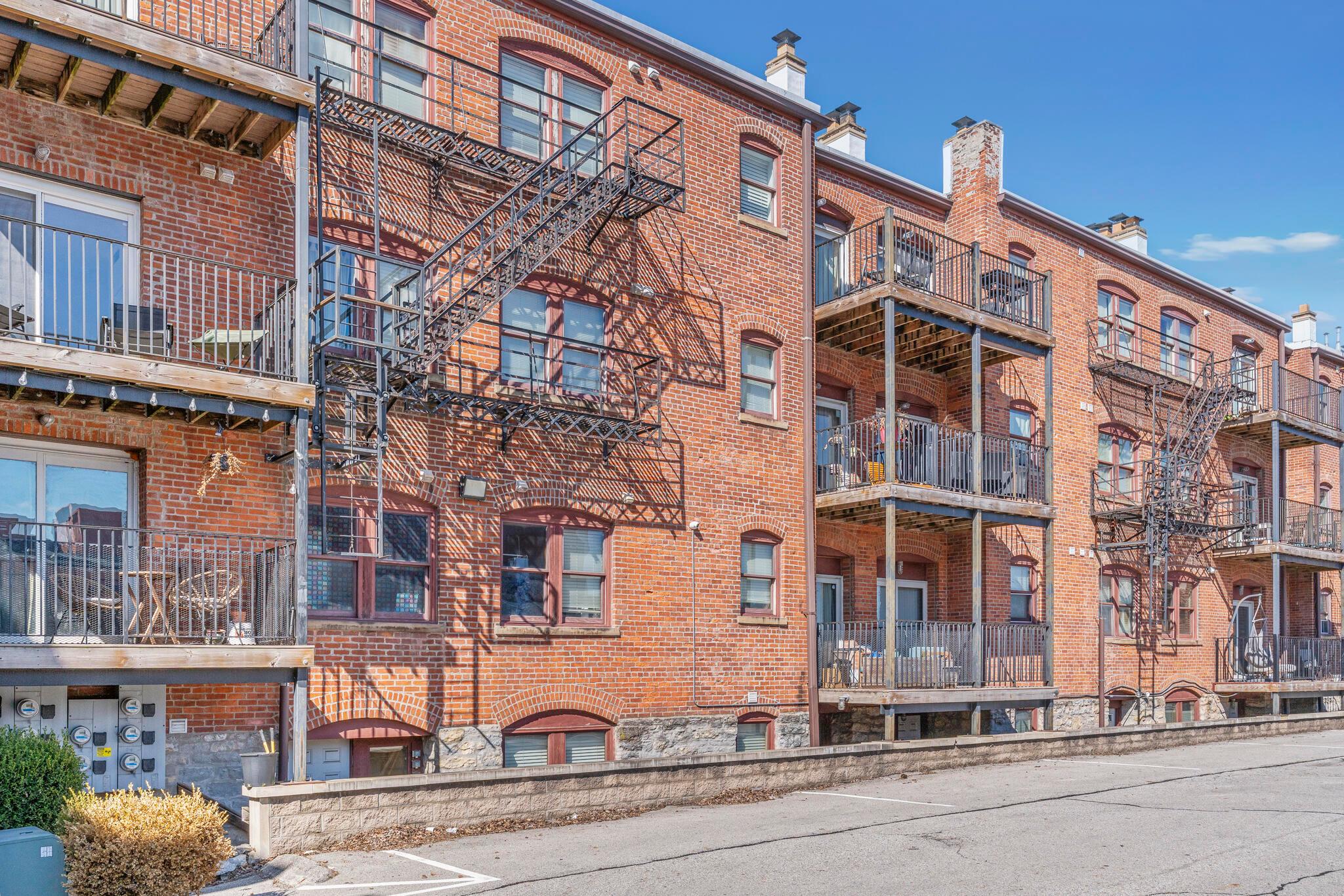 128 Hamilton Avenue Property Photo 41