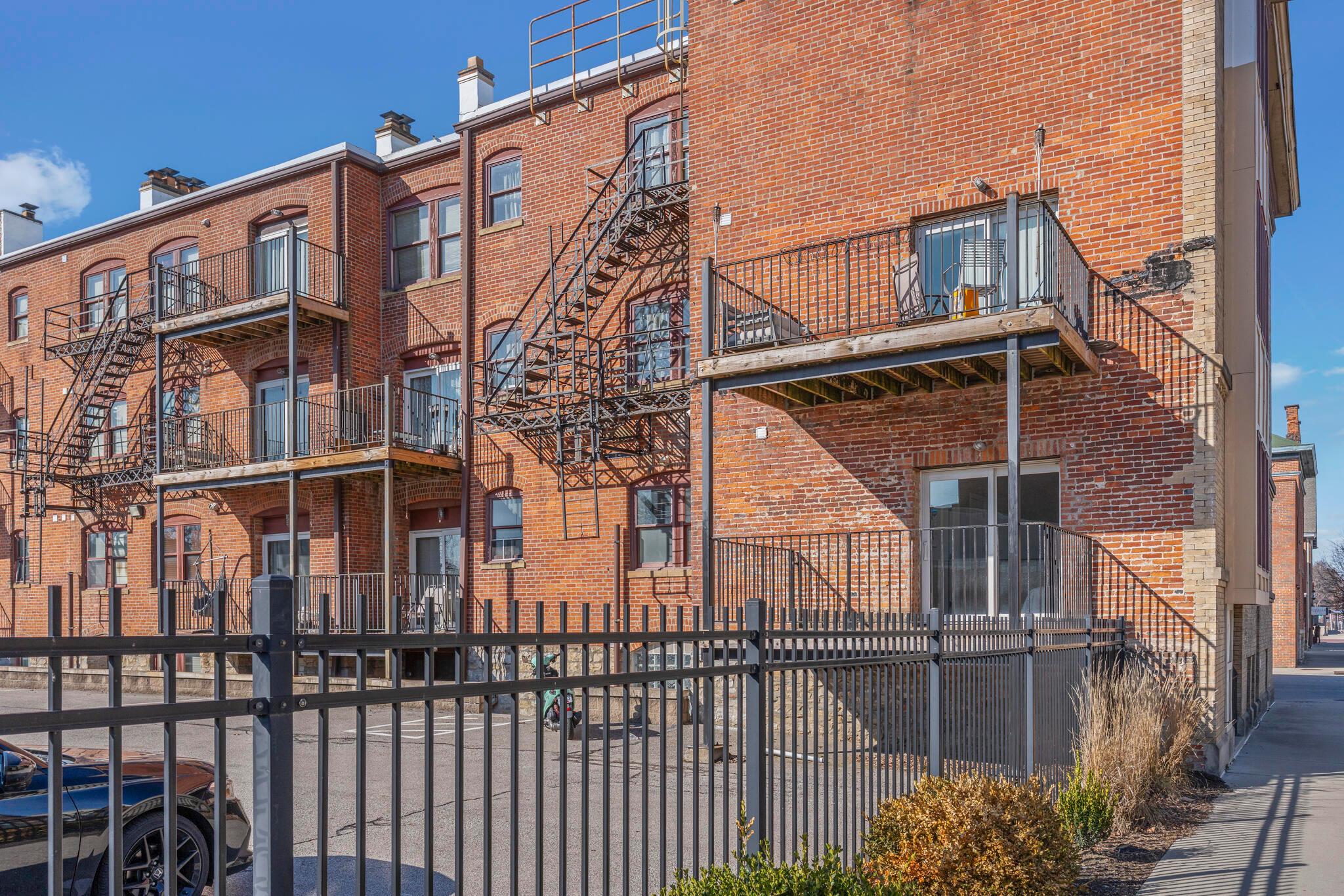 128 Hamilton Avenue Property Photo 45