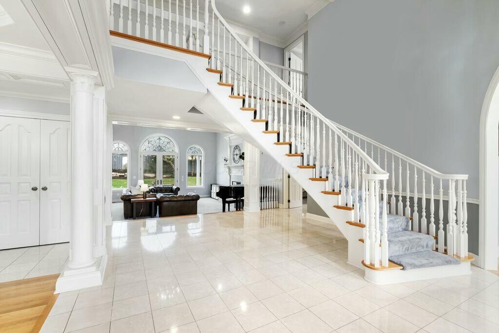 3917 Tarrington Lane Property Photo 3
