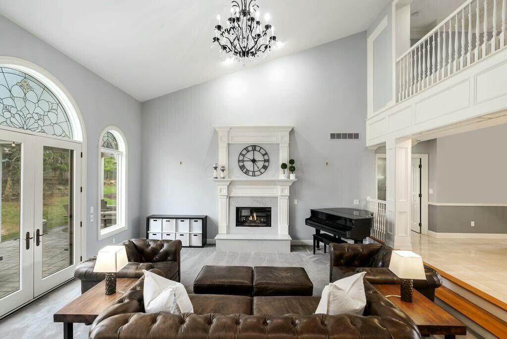 3917 Tarrington Lane Property Photo 10