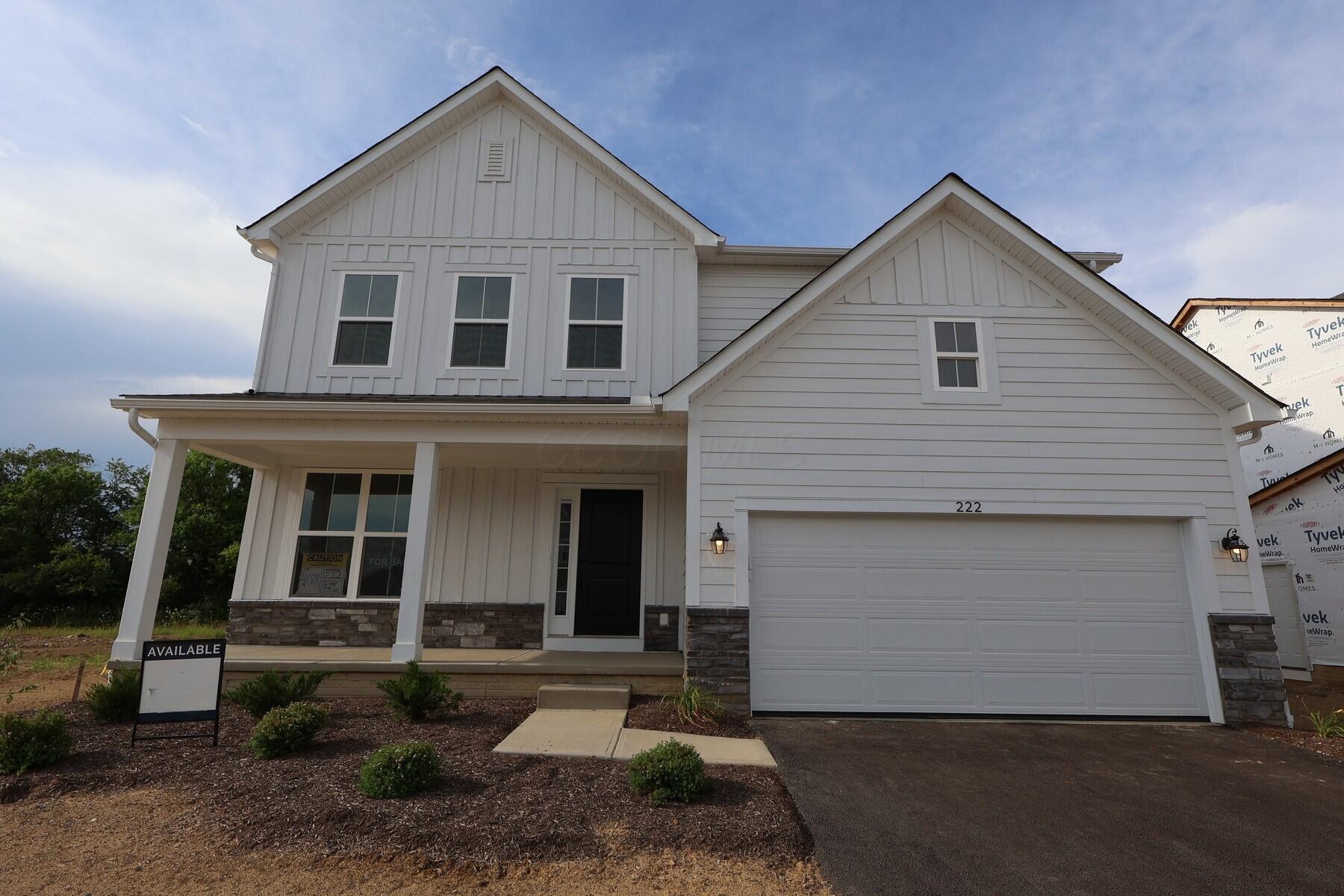 222 Silver Pine Lane Property Photo 1