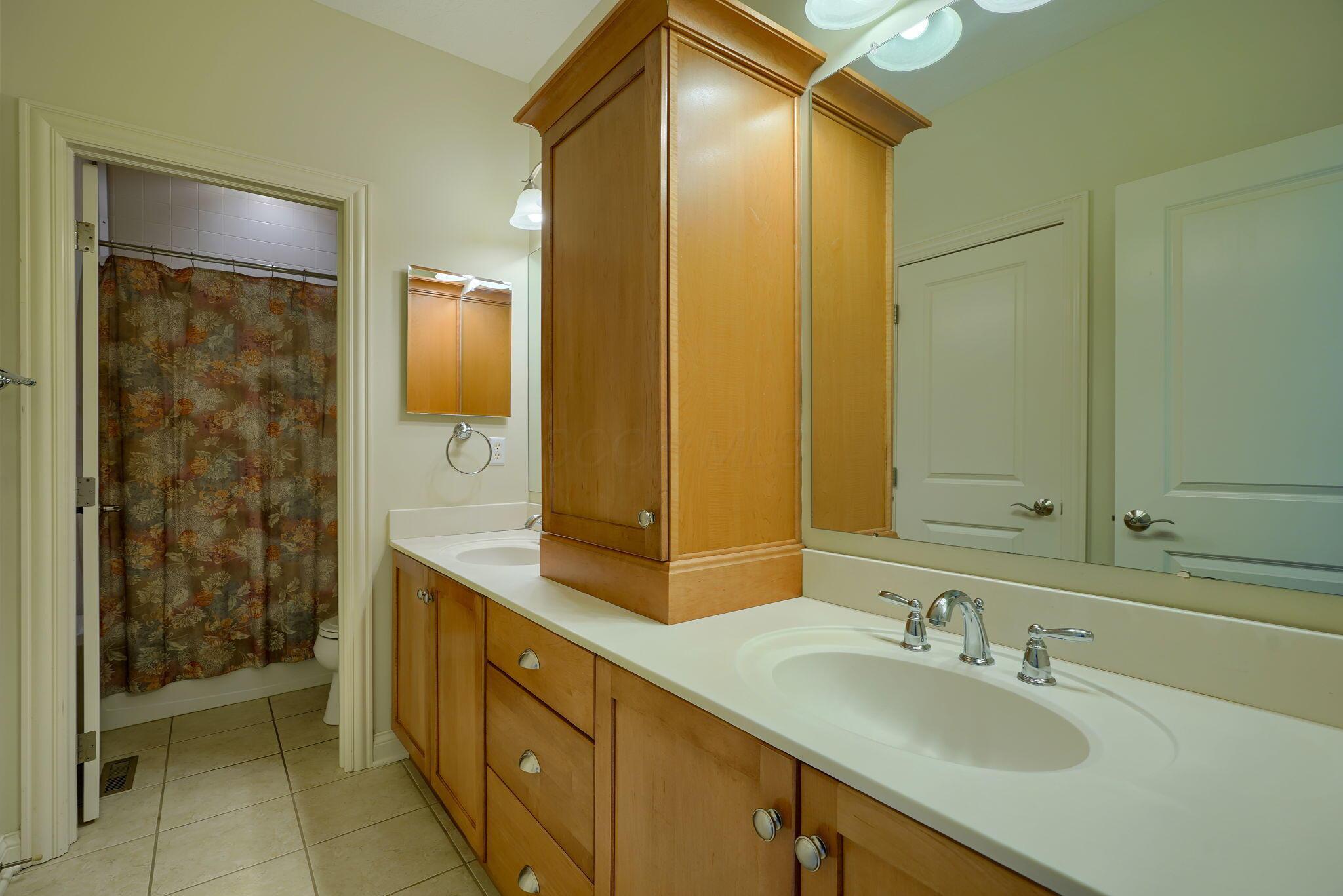 4227 Tuller Ridge Drive Property Photo 28