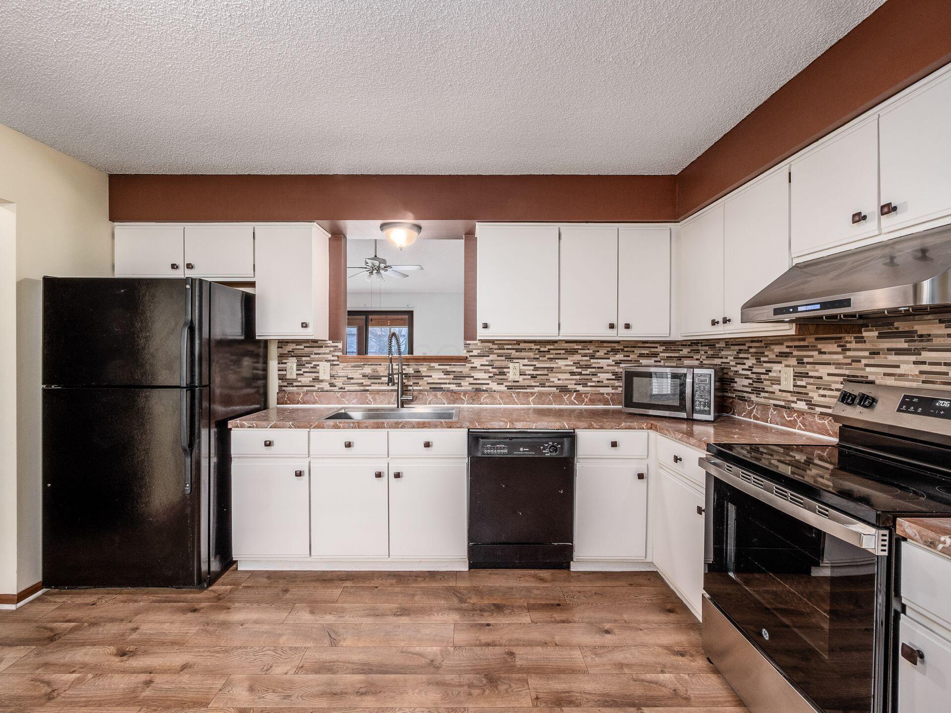 5787 Nike Drive Property Photo 3