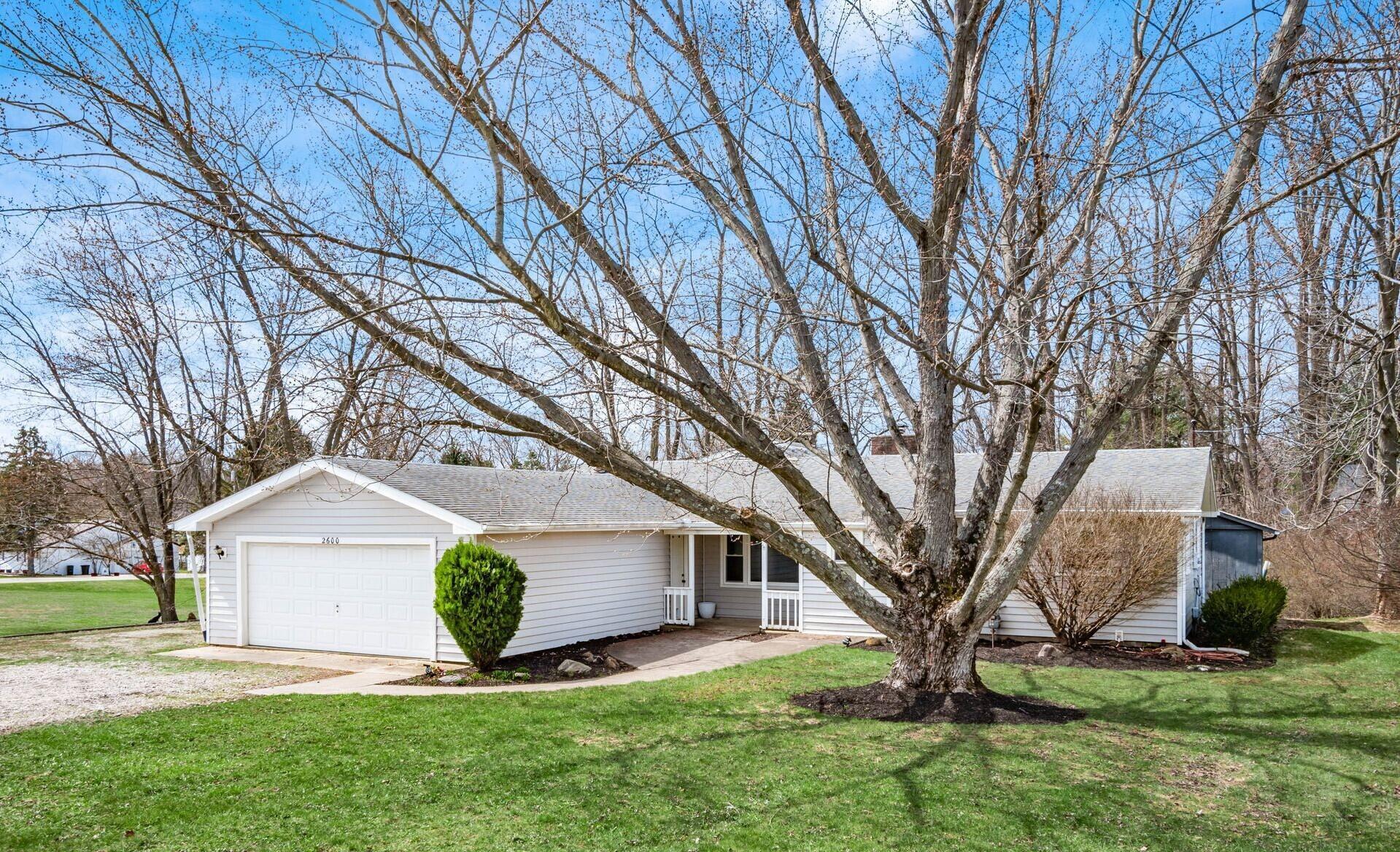 2600 Seneca Drive Property Photo 1
